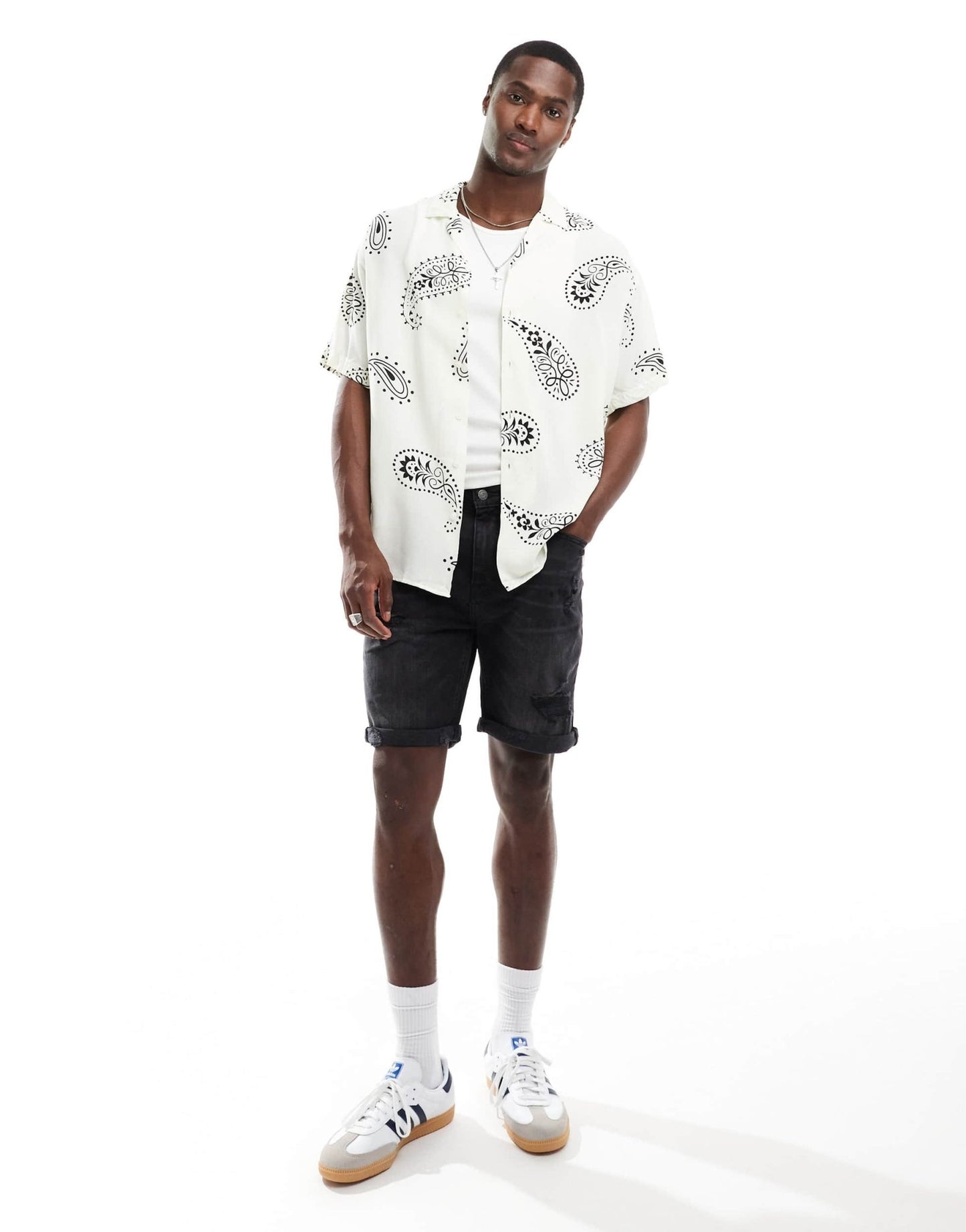 Jack & Jones revere collar shIrt with paisley print in white - ASOS Sample Sale EU Store