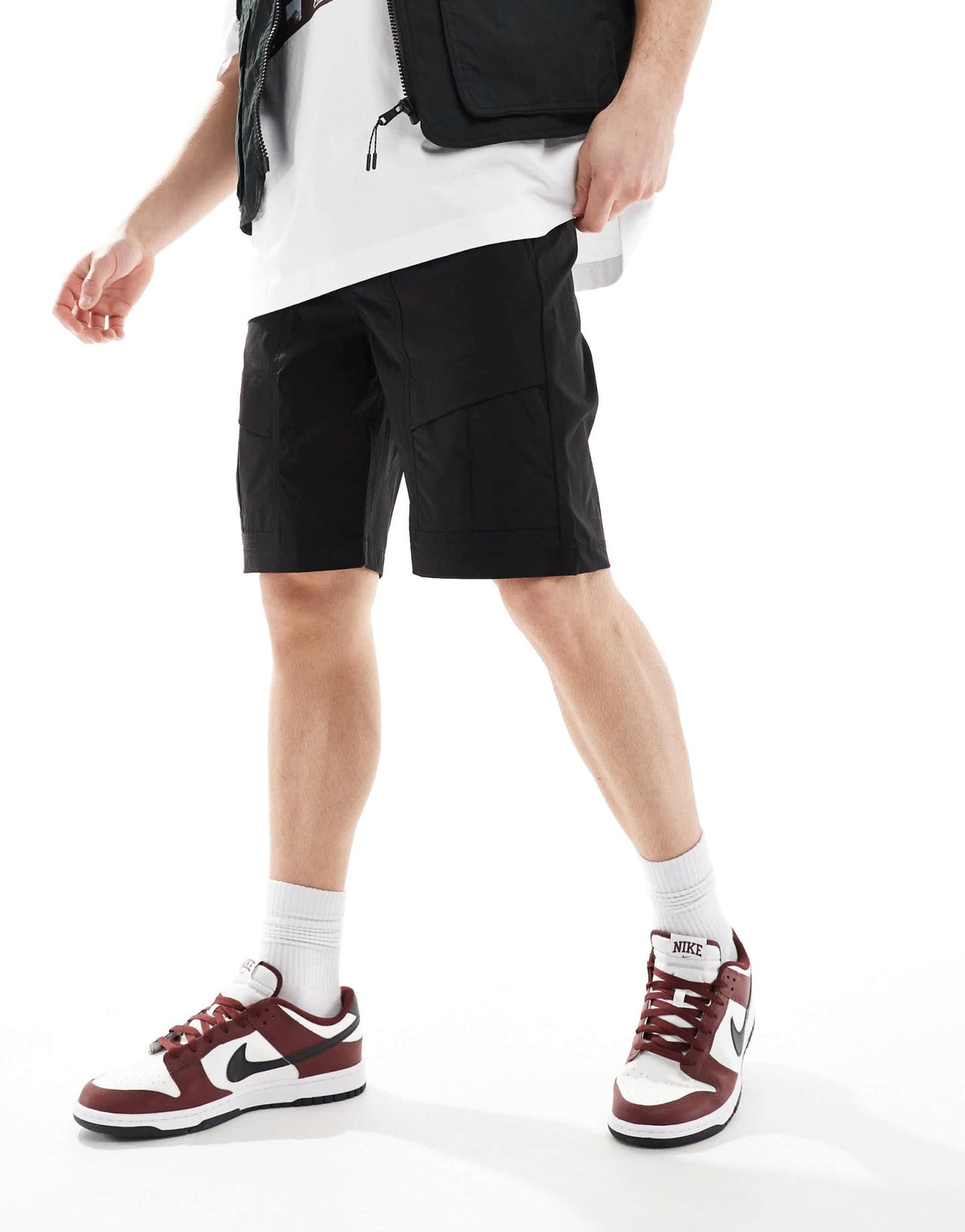 Jack & Jones tech cargo shorts in black - ASOS Sample Sale EU Store