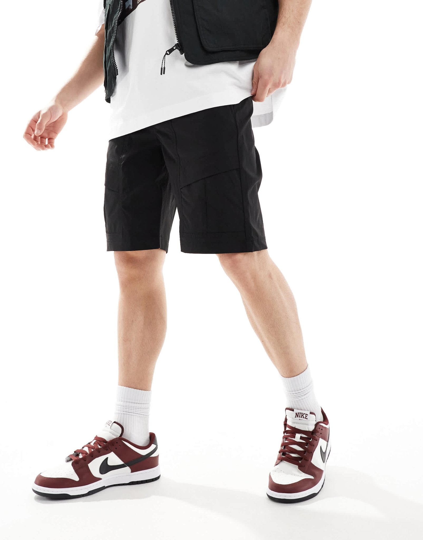 Jack & Jones tech cargo shorts in black - ASOS Sample Sale EU Store