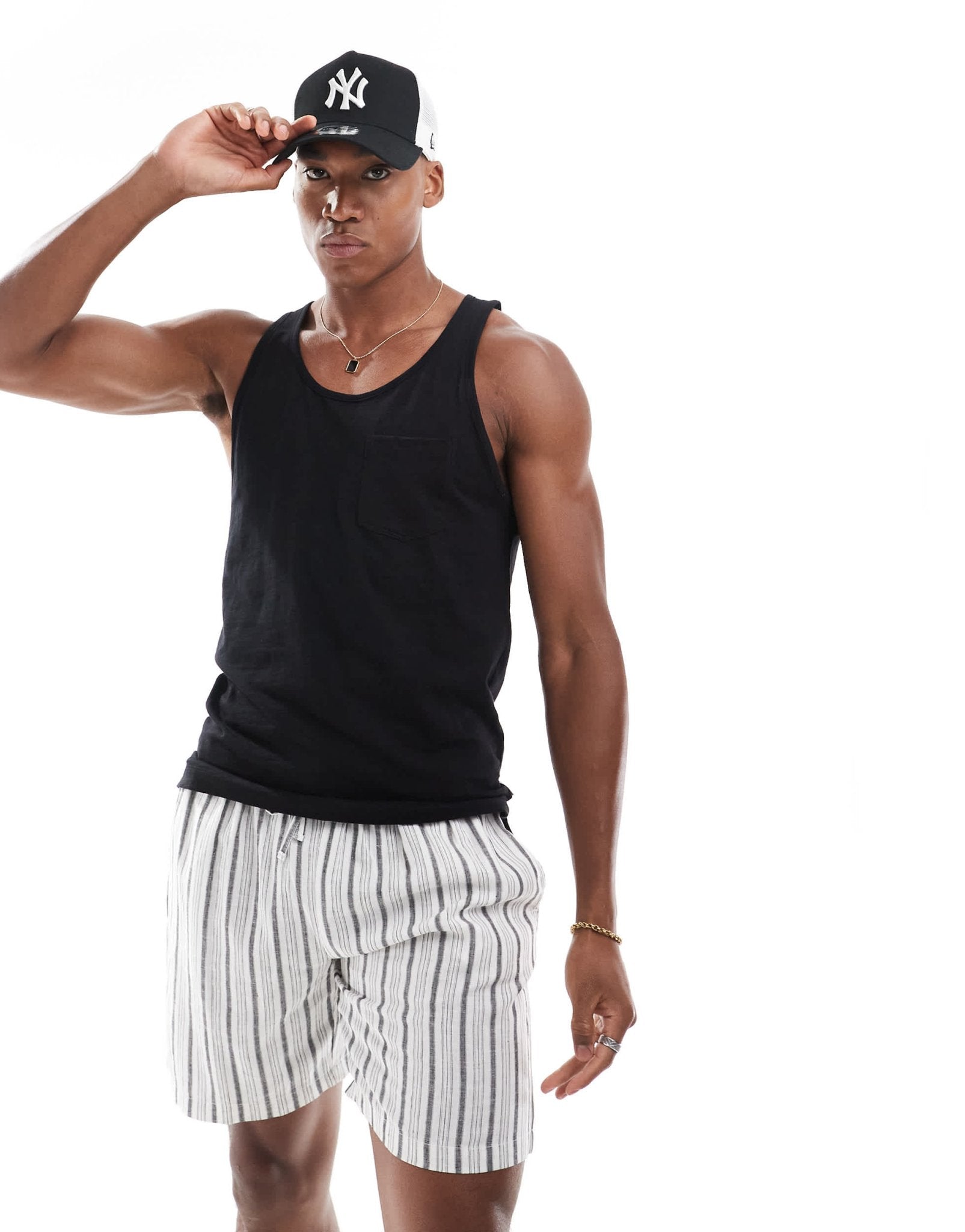 Jack & Jones vest with pocket in black - ASOS Sample Sale EU Store