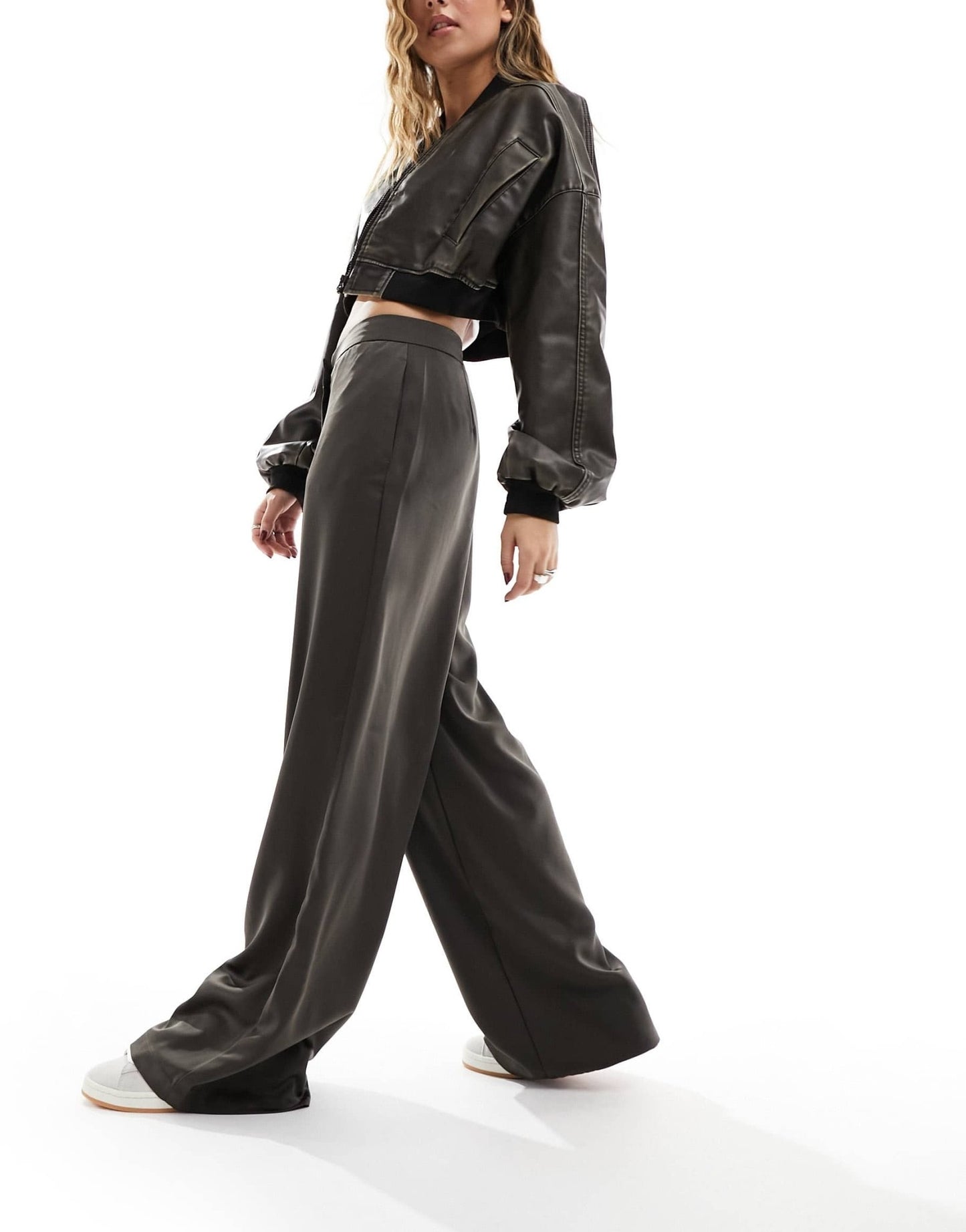 JDY high waisted wide leg trousers in dark brown - ASOS Sample Sale EU Store