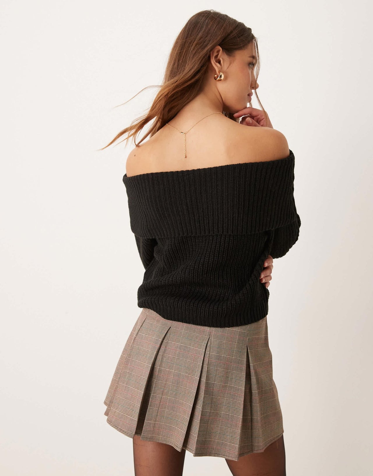 JDY off shoulder ribbed knitted jumper in black - ASOS Sample Sale EU Store