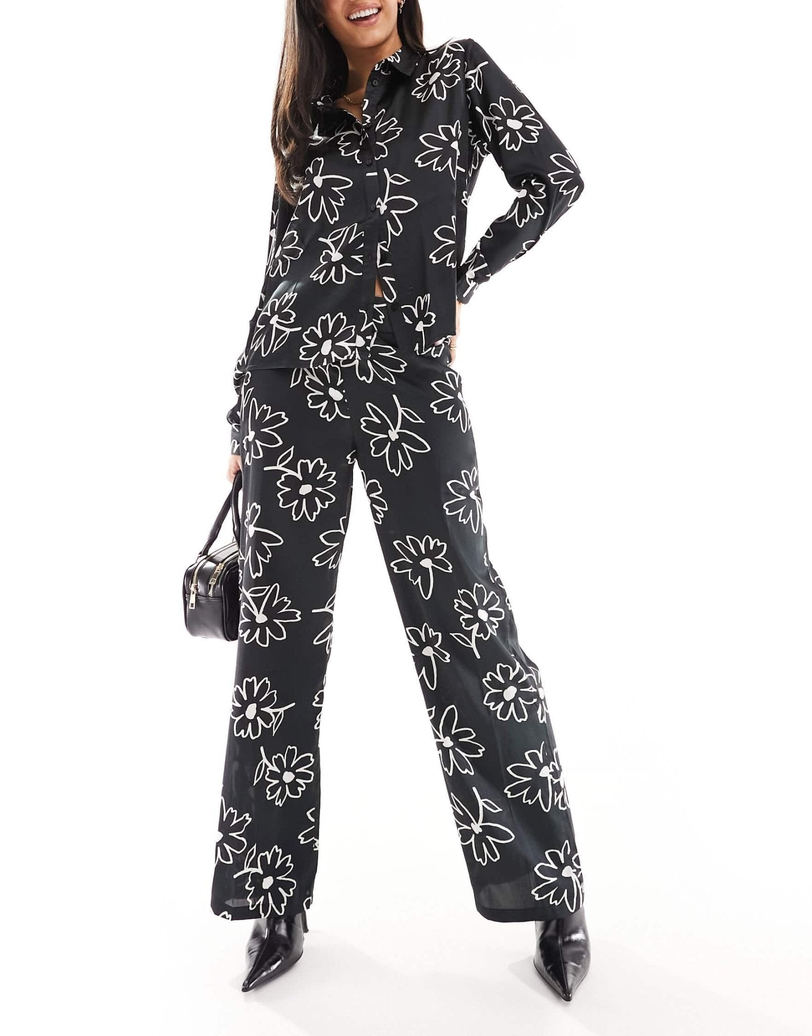 JDY wide leg trouser co - ord in black floral print - ASOS Sample Sale EU Store