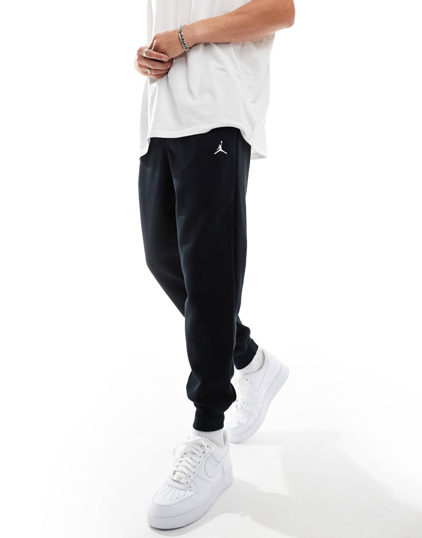 Jordan brooklyn fleece joggers in black - ASOS Sample Sale EU Store