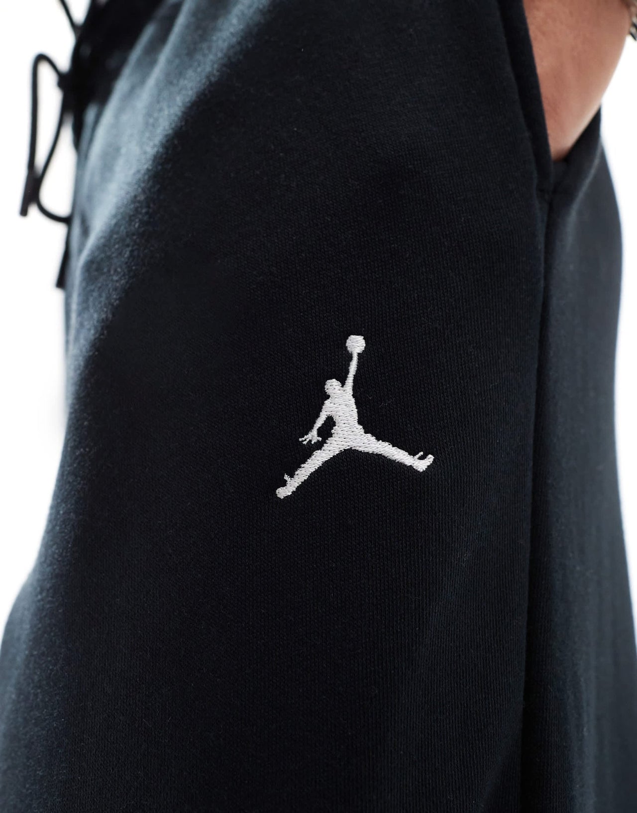 Jordan brooklyn fleece joggers in black - ASOS Sample Sale EU Store