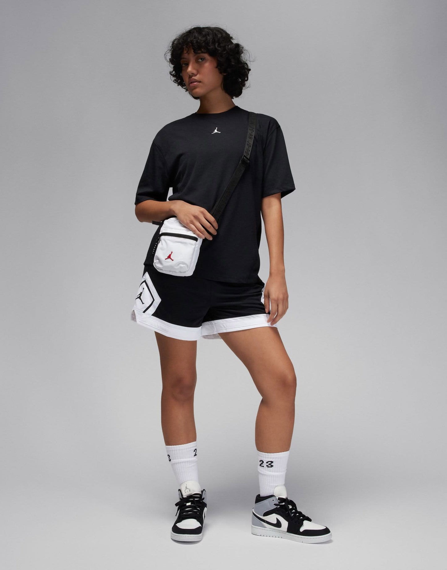 Jordan diamond jumpan t-shirt in black - ASOS Sample Sale EU Store