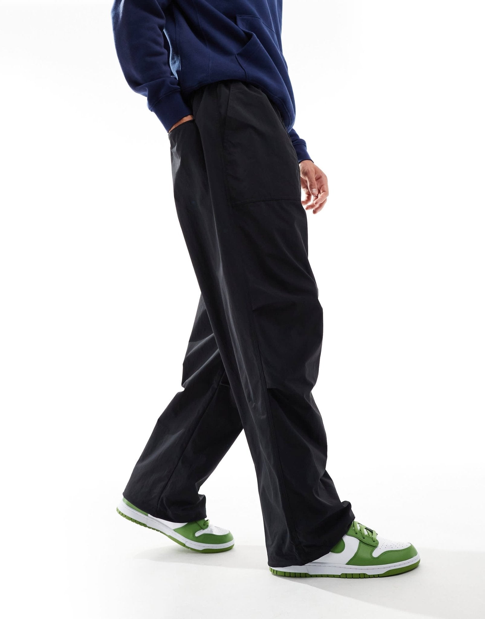 Jordan Essential Statement woven trousers in black - ASOS Sample Sale EU Store