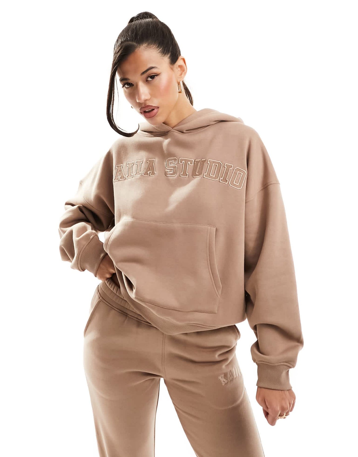Kaiia cotton blend studio logo oversized hoodie co - ord in caramel - ASOS Sample Sale EU Store