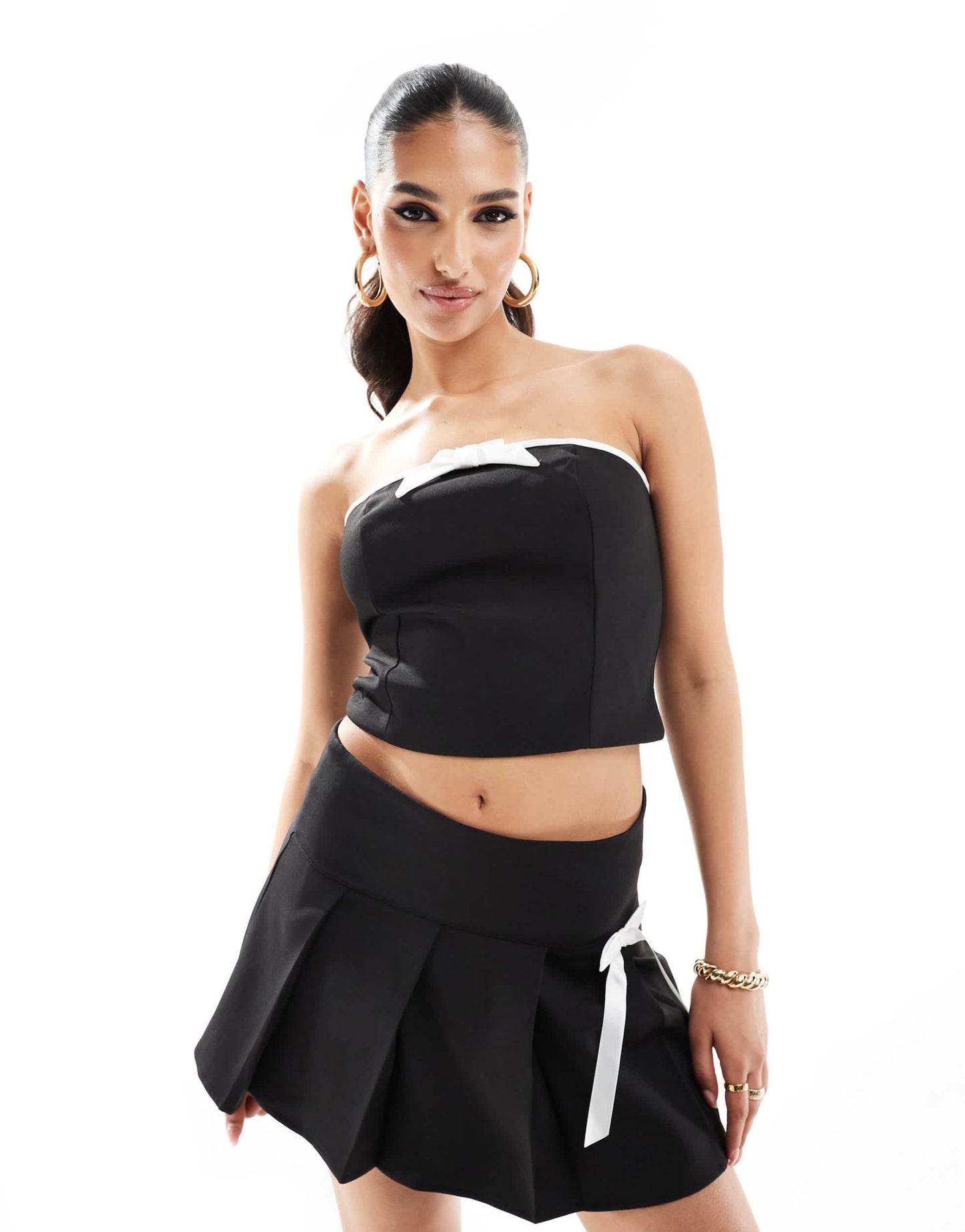 Kaiia exclusive bandeau bow detail contrast trim top co - ord in black - ASOS Sample Sale EU Store