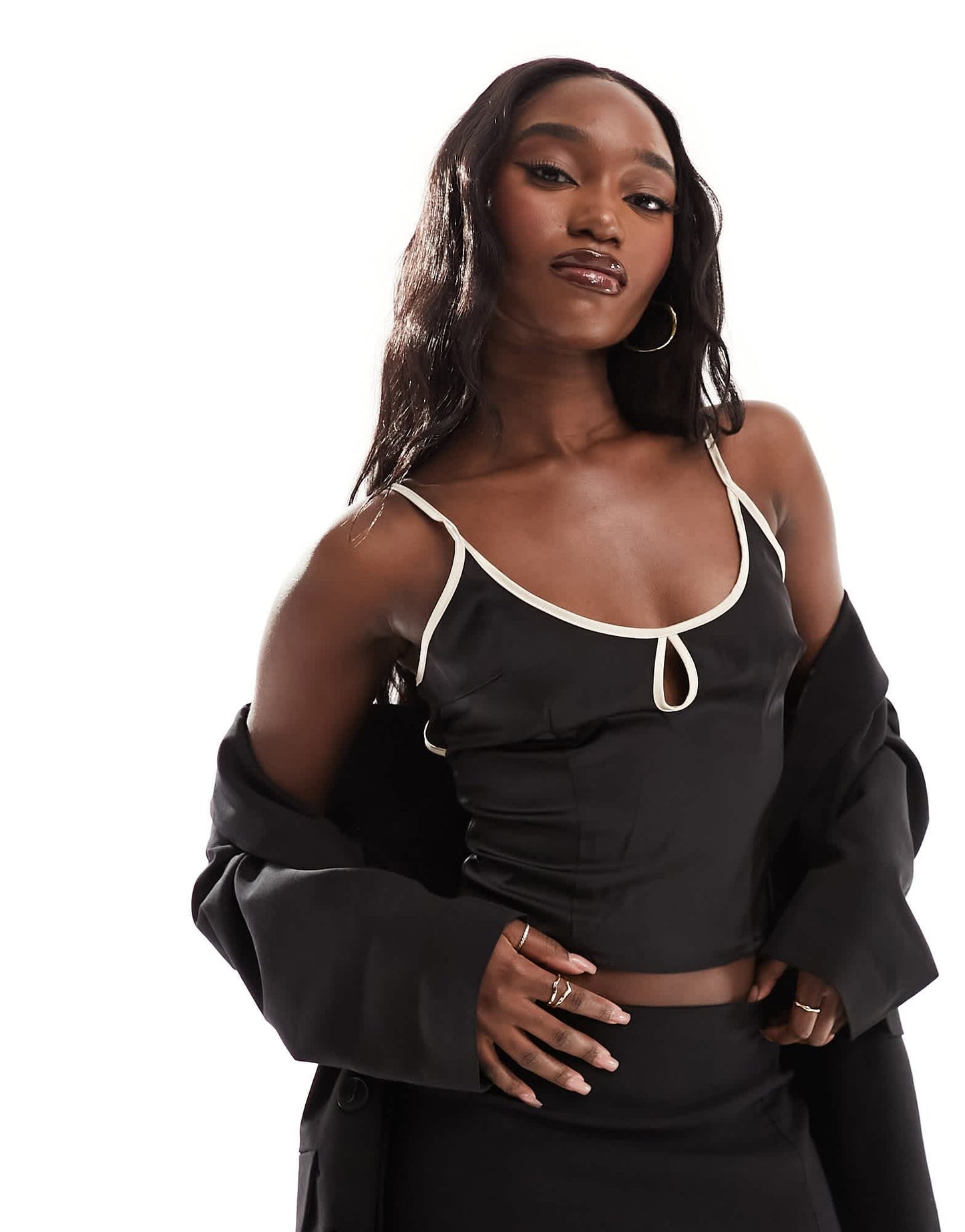 Kaiia exclusive contrast edge keyhole tie back cami top in black - ASOS Sample Sale EU Store