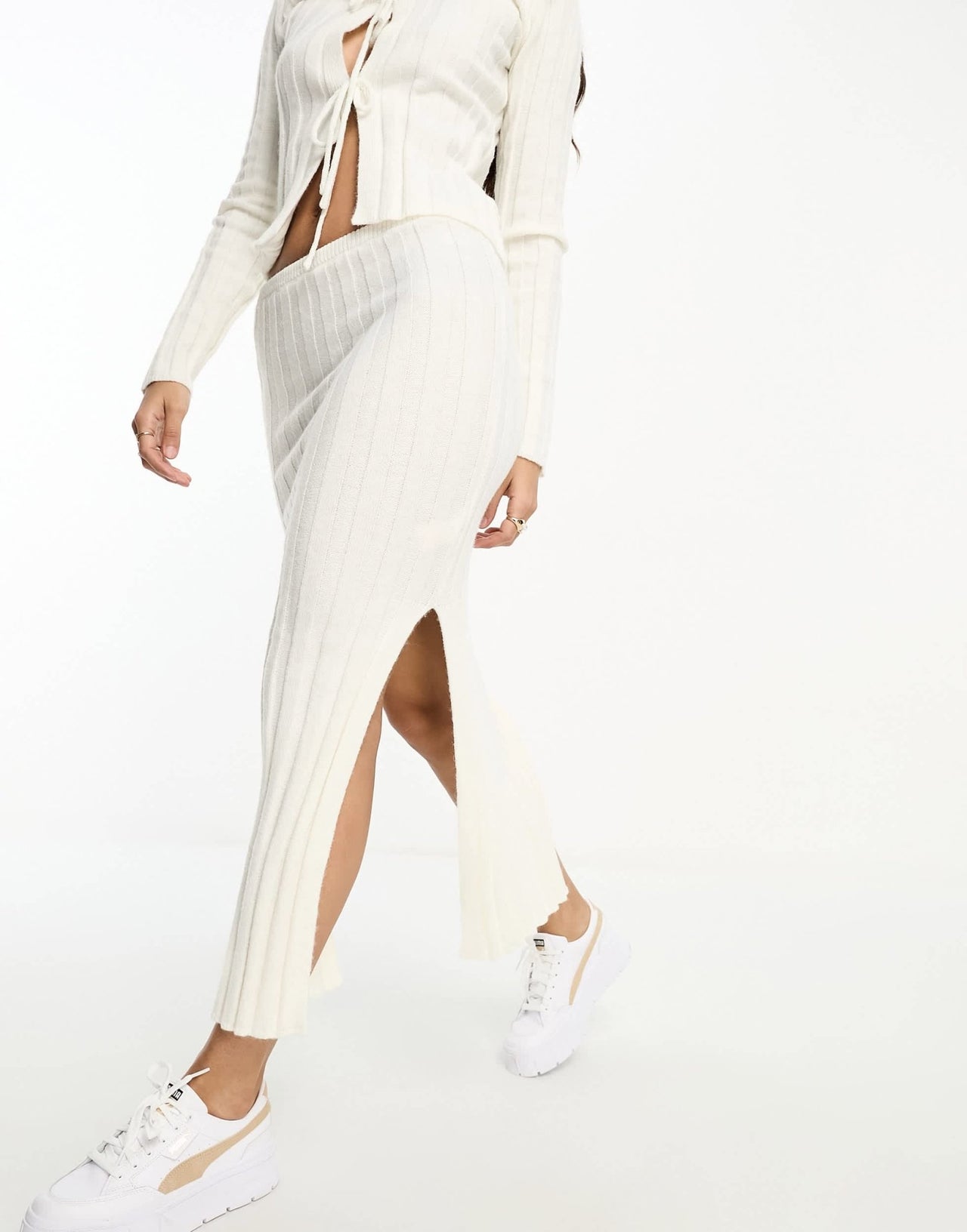 Kaiia exclusive knitted maxi skirt co - ord in cream - ASOS Sample Sale EU Store