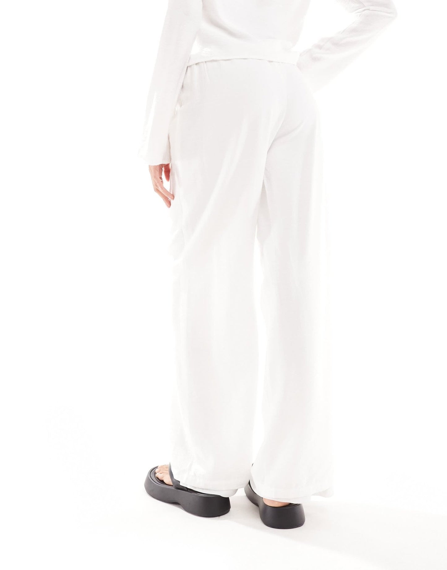 Kaiia exclusive linen contrast trim wide leg drawstring beach trousers co - ord in white - ASOS Sample Sale EU Store