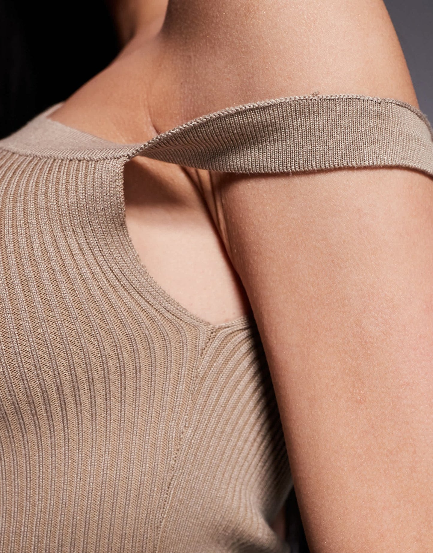 Kaiia exclusive ribbed knit off shoulder twist detail crop top in beige - ASOS Sample Sale EU Store