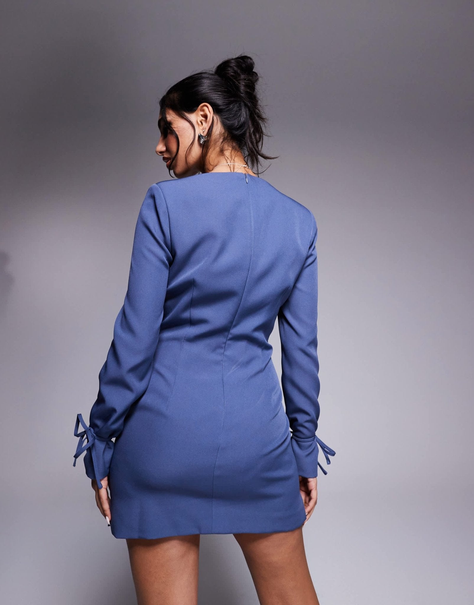 Kaiia exclusive square neck bow cuff detail tailored blazer mini dress in steel blue - ASOS Sample Sale EU Store