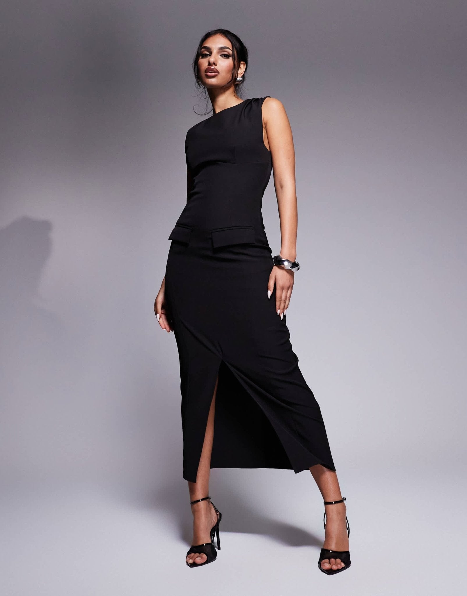 Kaiia exclusive tailored sleeveless high neck pocket detail split front maxi dress in black - ASOS Sample Sale EU Store