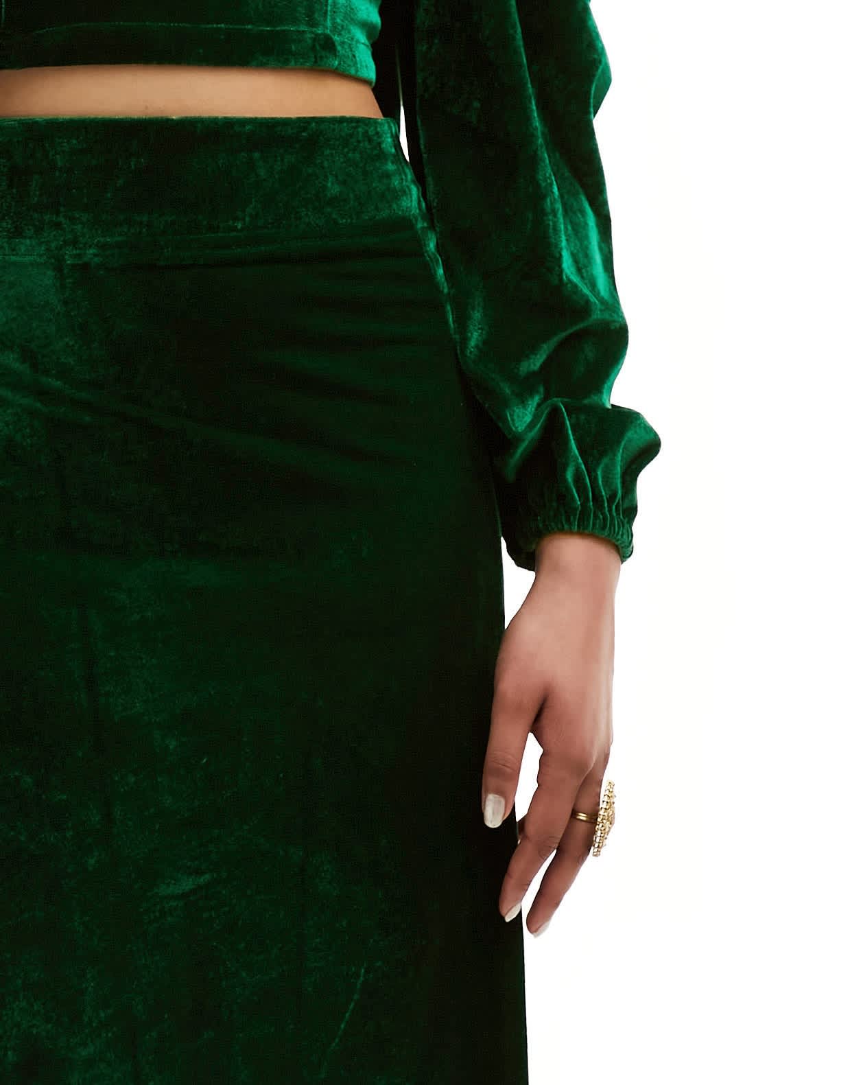 Kanya London velvet lehenga skirt with split in emerald green - ASOS Sample Sale EU Store