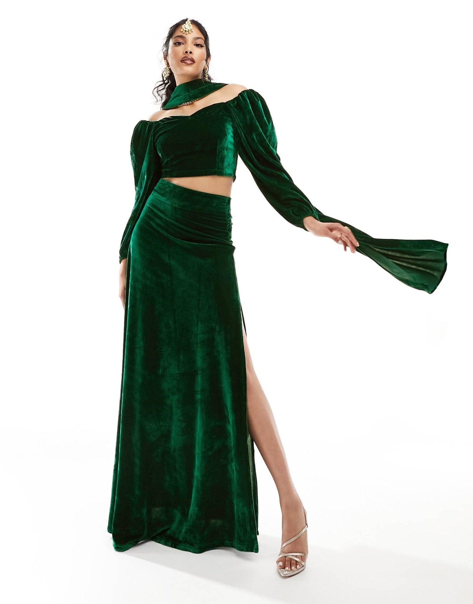 Kanya London velvet lehenga skirt with split in emerald green - ASOS Sample Sale EU Store