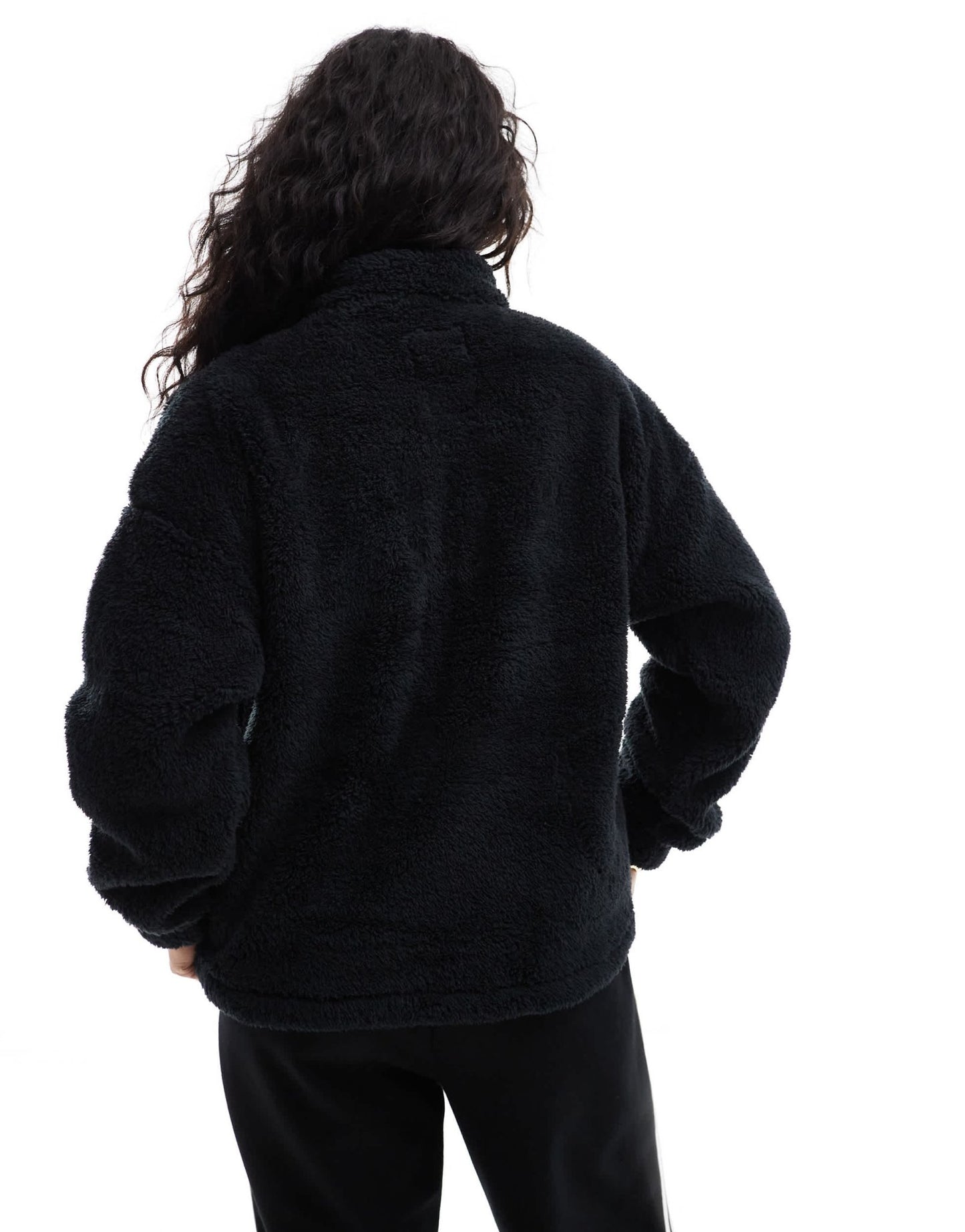 Kavu Pinesdale full zip heavy pile borg jacket in black - ASOS Sample Sale EU Store