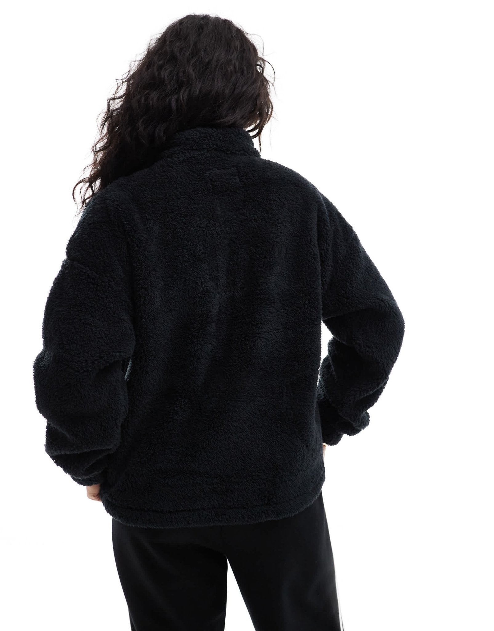 Kavu Pinesdale full zip heavy pile borg jacket in black - ASOS Sample Sale EU Store