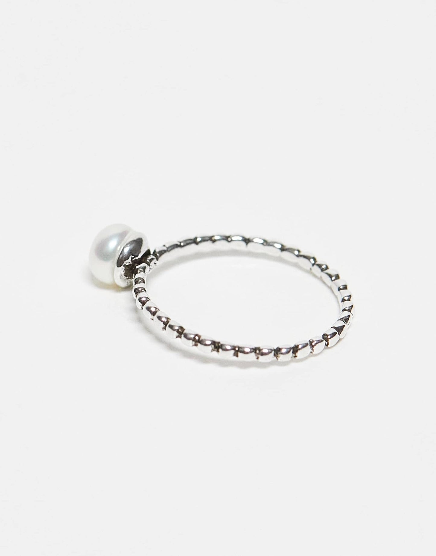 Kingsley Ryan sterling silver pearl ring - ASOS Sample Sale EU Store