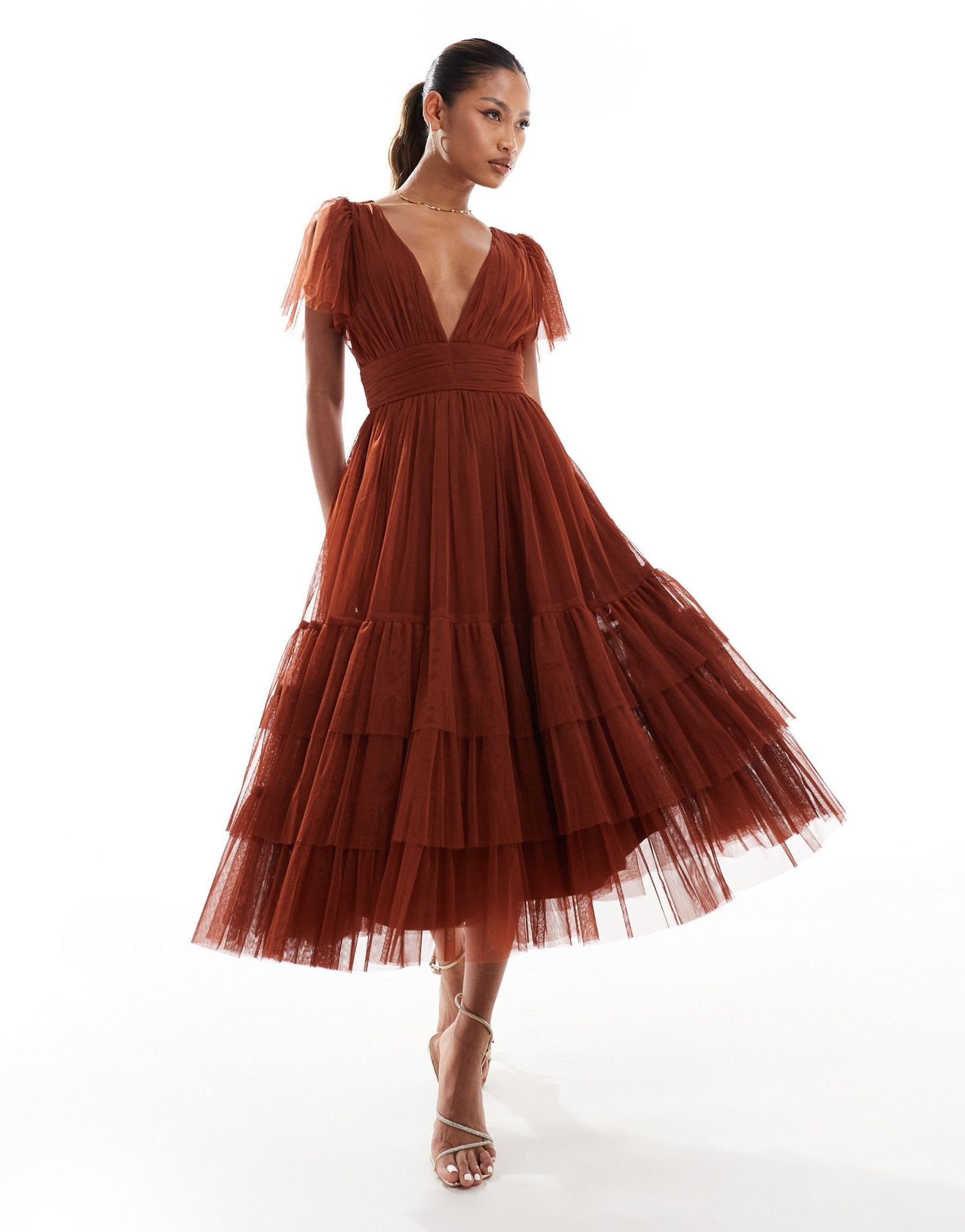 Lace & Beads Bridesmaid Madison v neck tulle midi dress in rust - ASOS Sample Sale EU Store