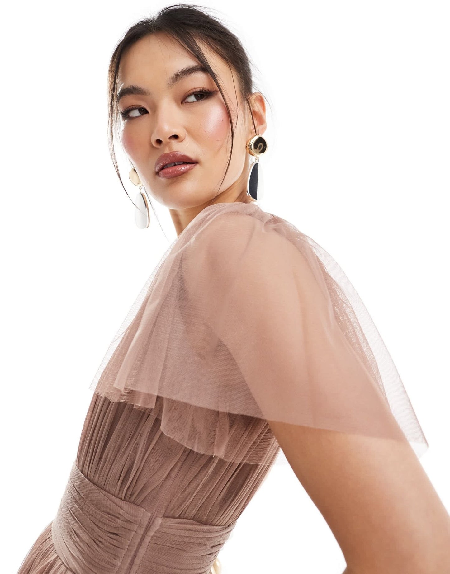 Lace & Beads Bridesmaid Madison v neck tulle midi dress in taupe - ASOS Sample Sale EU Store