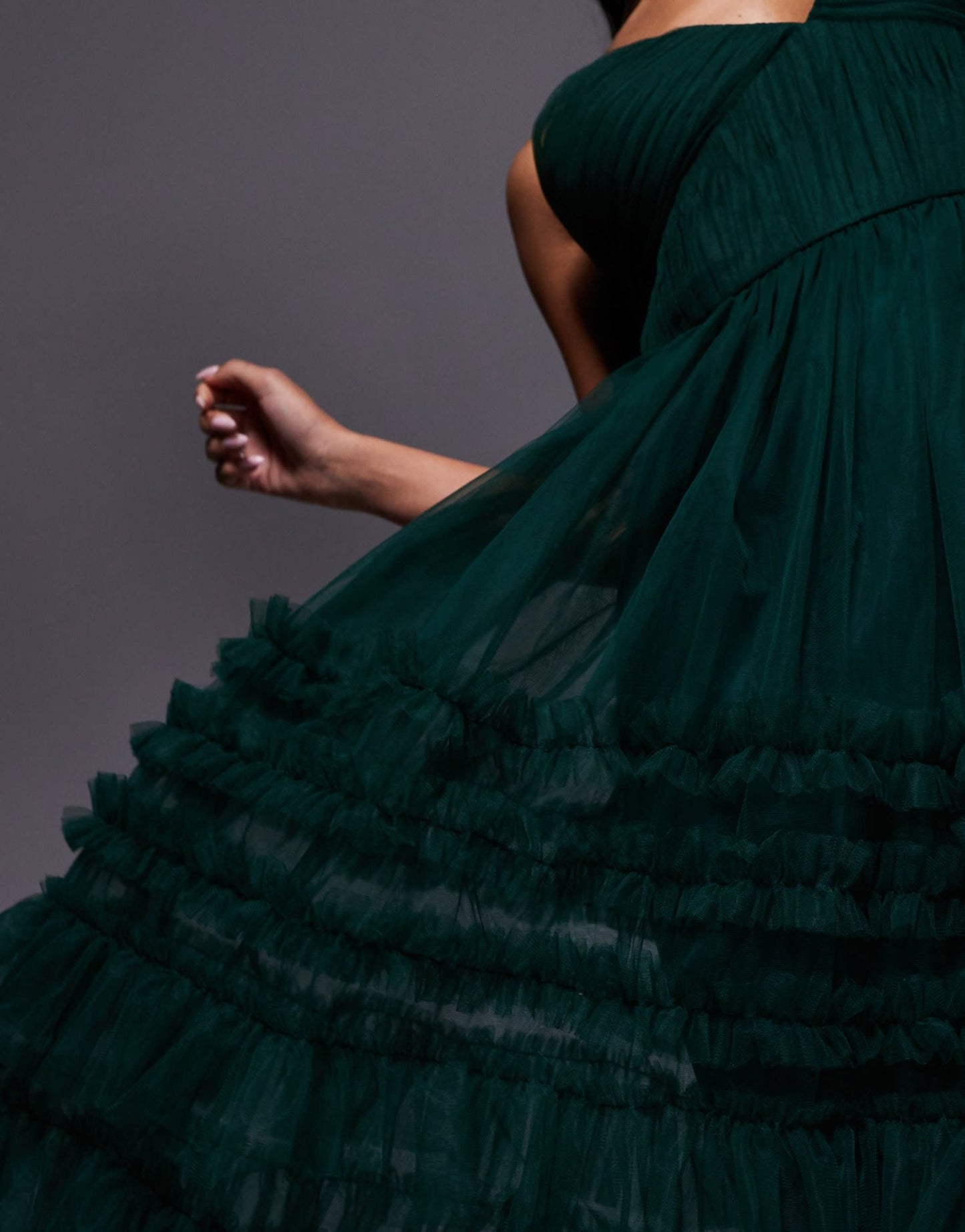 Lace & Beads tiered ruffle midaxi dress in forest green - ASOS Sample Sale EU Store
