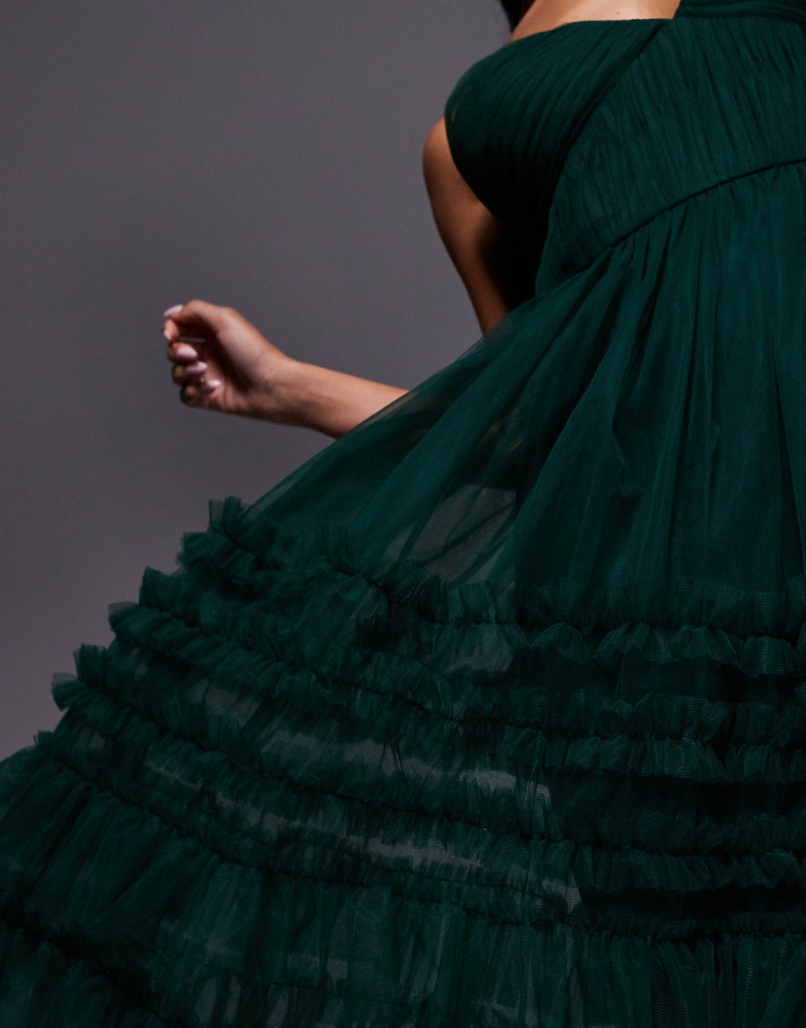 Lace & Beads tiered ruffle midaxi dress in forest green - ASOS Sample Sale EU Store