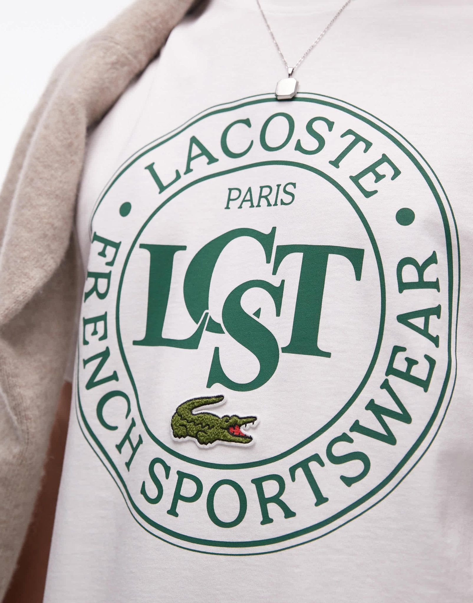 Lacoste front signature logo t-shirt in white - ASOS Sample Sale EU Store
