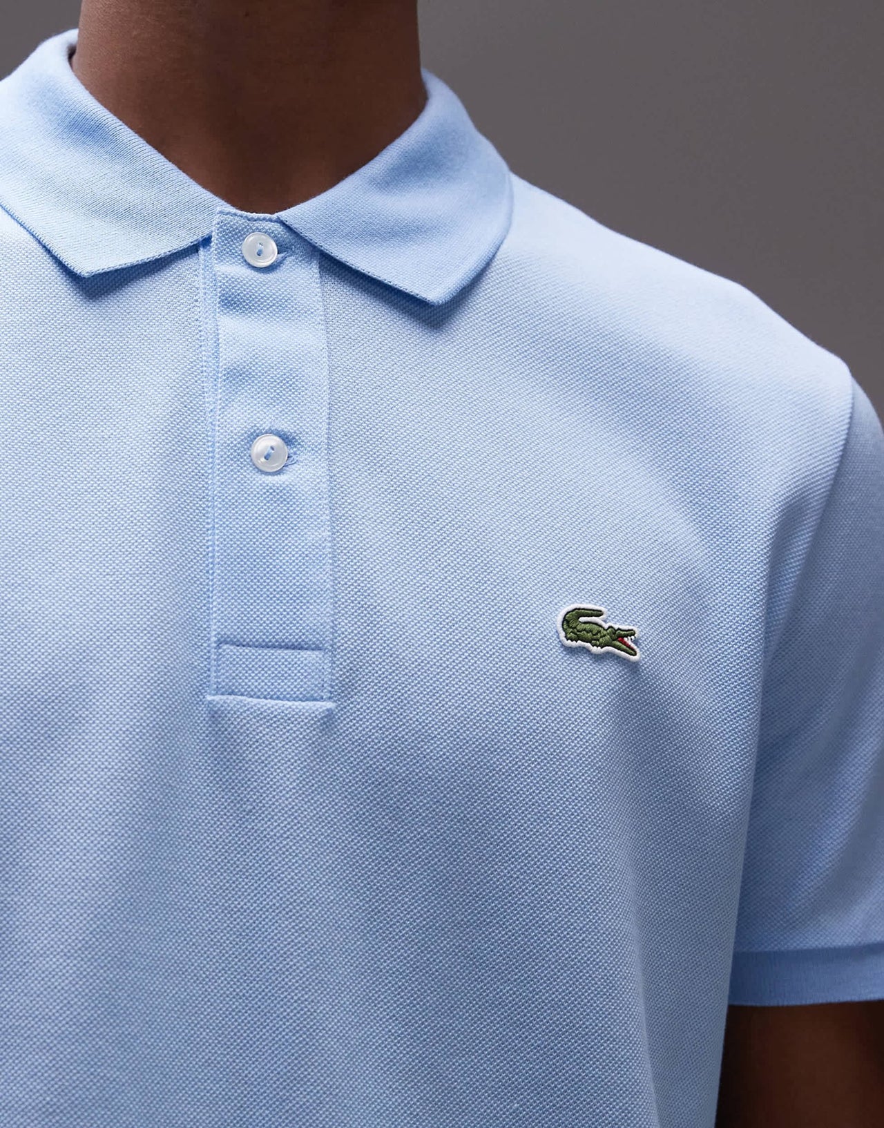 Lacoste slim fit logo pique polo in light blue - ASOS Sample Sale EU Store