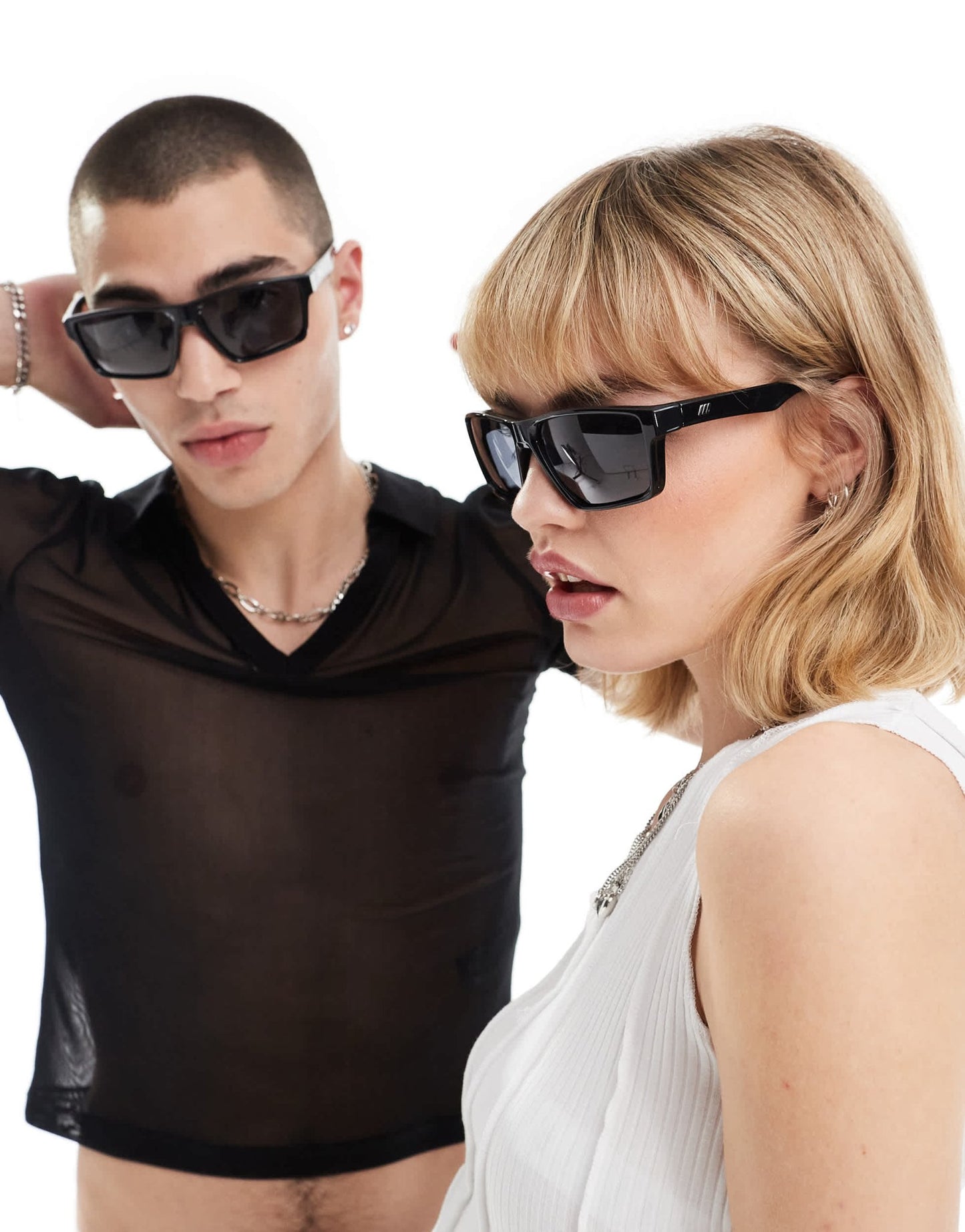 Le Specs dauntless square sunglasses in black - ASOS Sample Sale EU Store