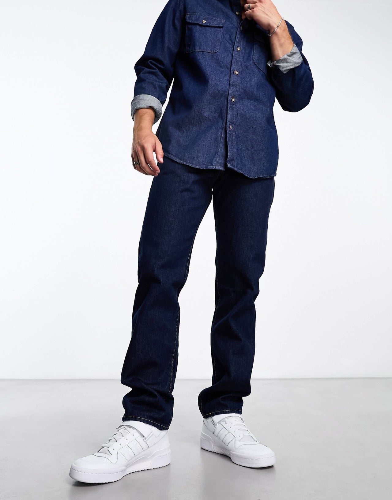 Levi's 501 '54 straight fit jeans in dark blue - ASOS Sample Sale EU Store