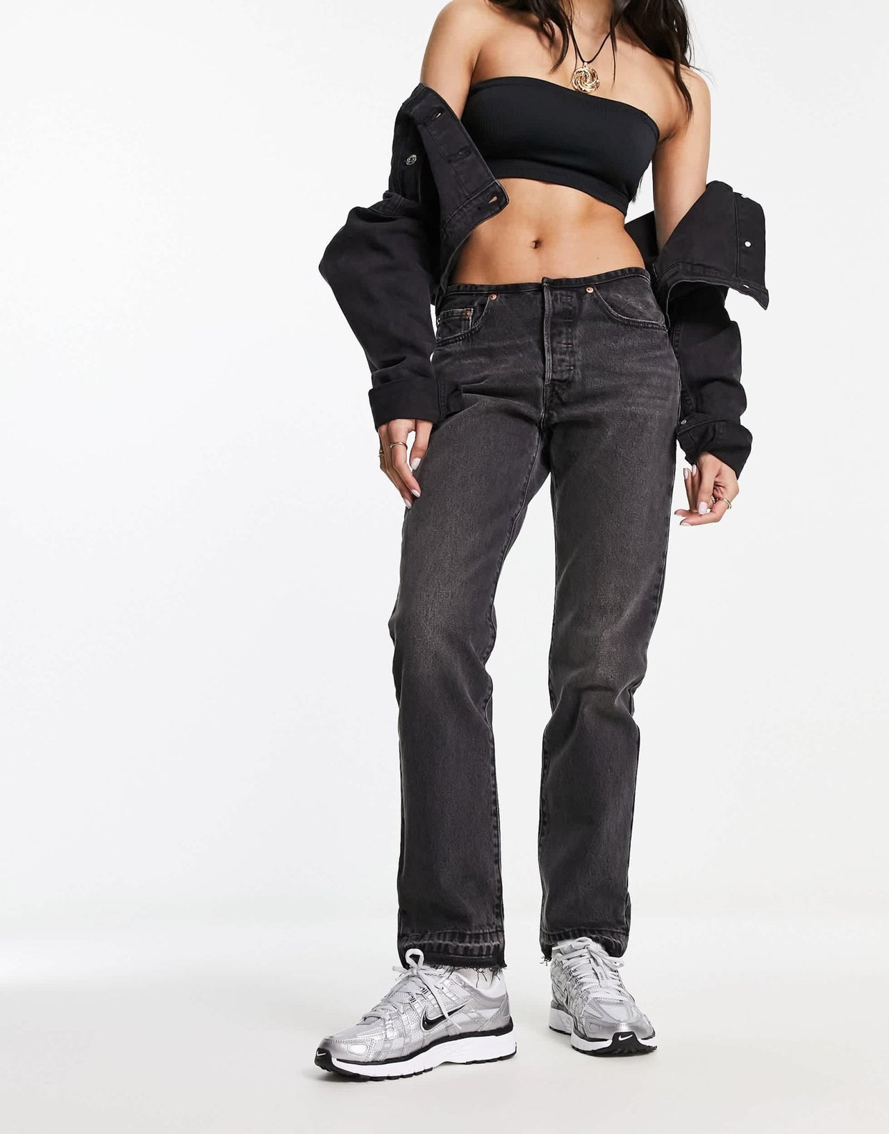 Levi's 501 low rise jeans mini waist in black - ASOS Sample Sale EU Store