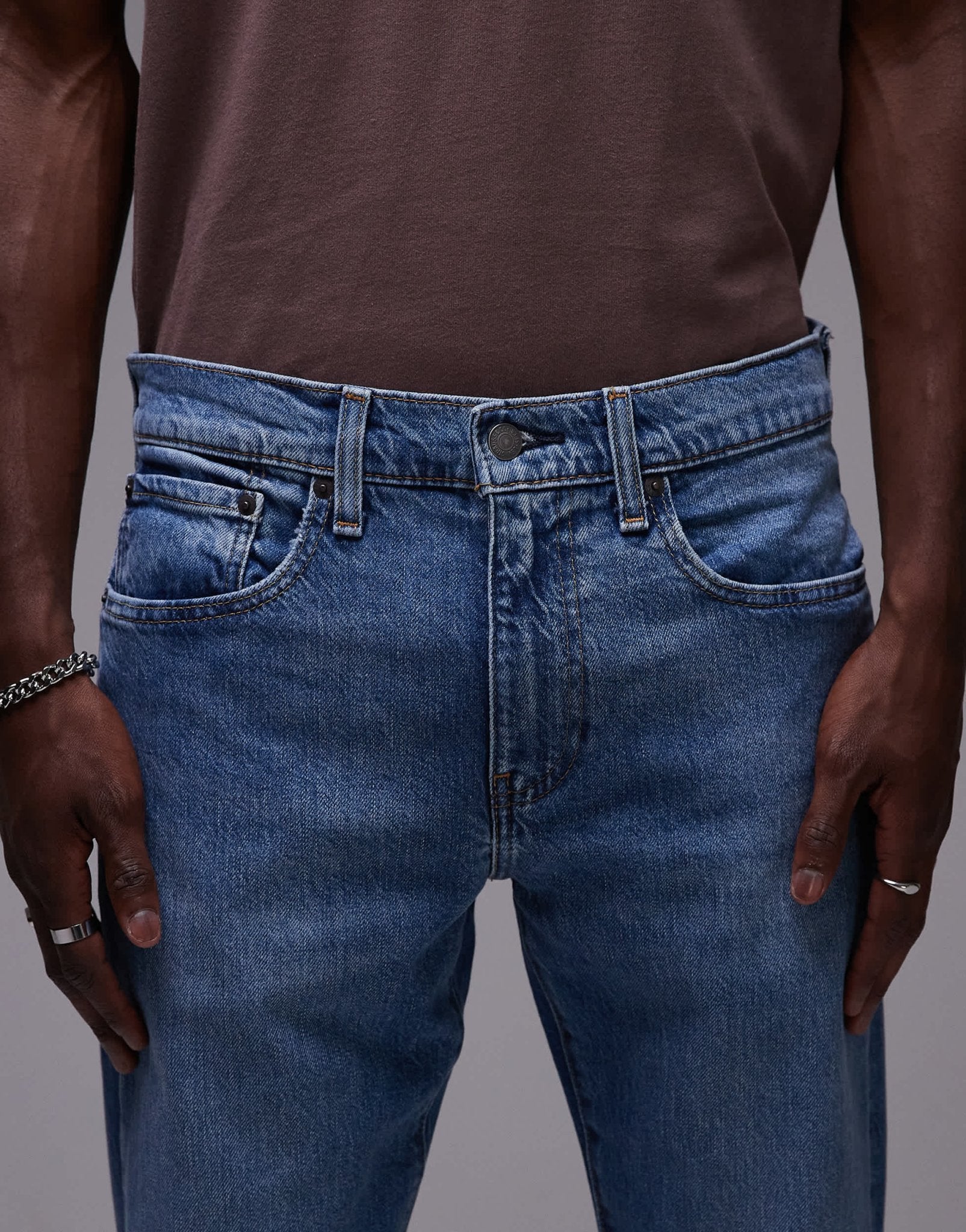 Levi's 502 tapered fit jeans in light blue - ASOS Sample Sale EU Store
