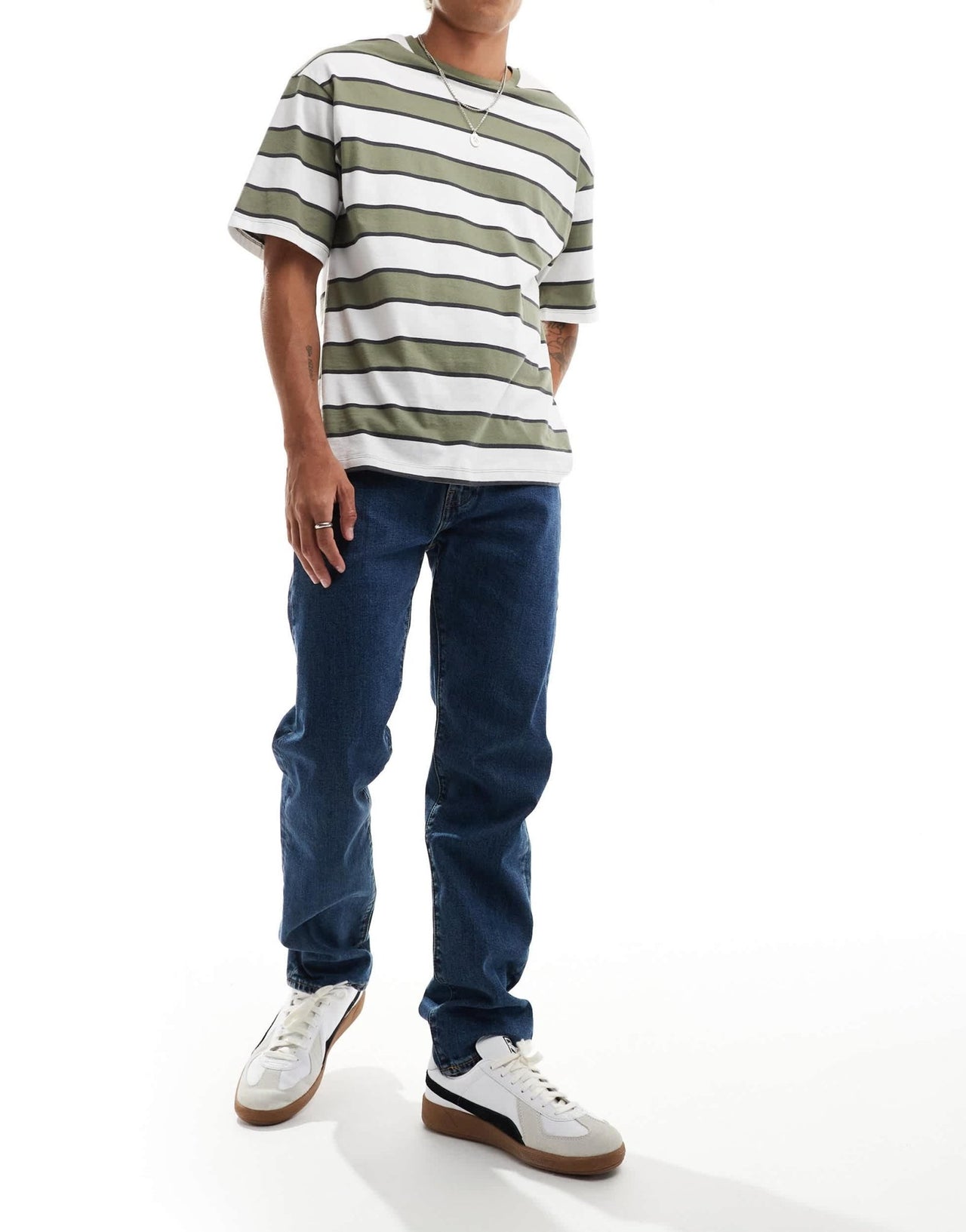 Levi's 502 tapered jeans in mid blue - ASOS Sample Sale EU Store