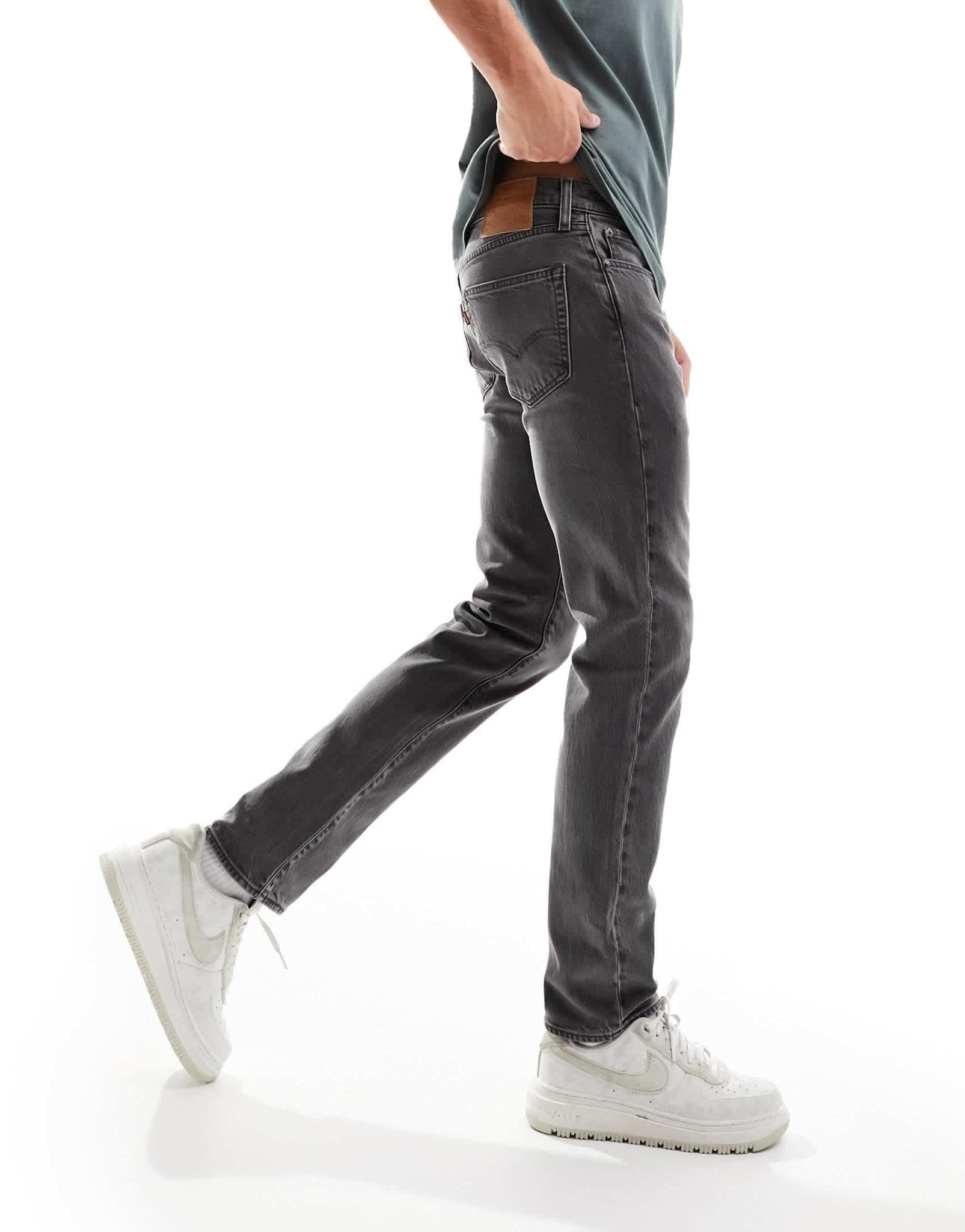 Levi's 511 slim fit jeans in black wash - ASOS Sample Sale EU Store