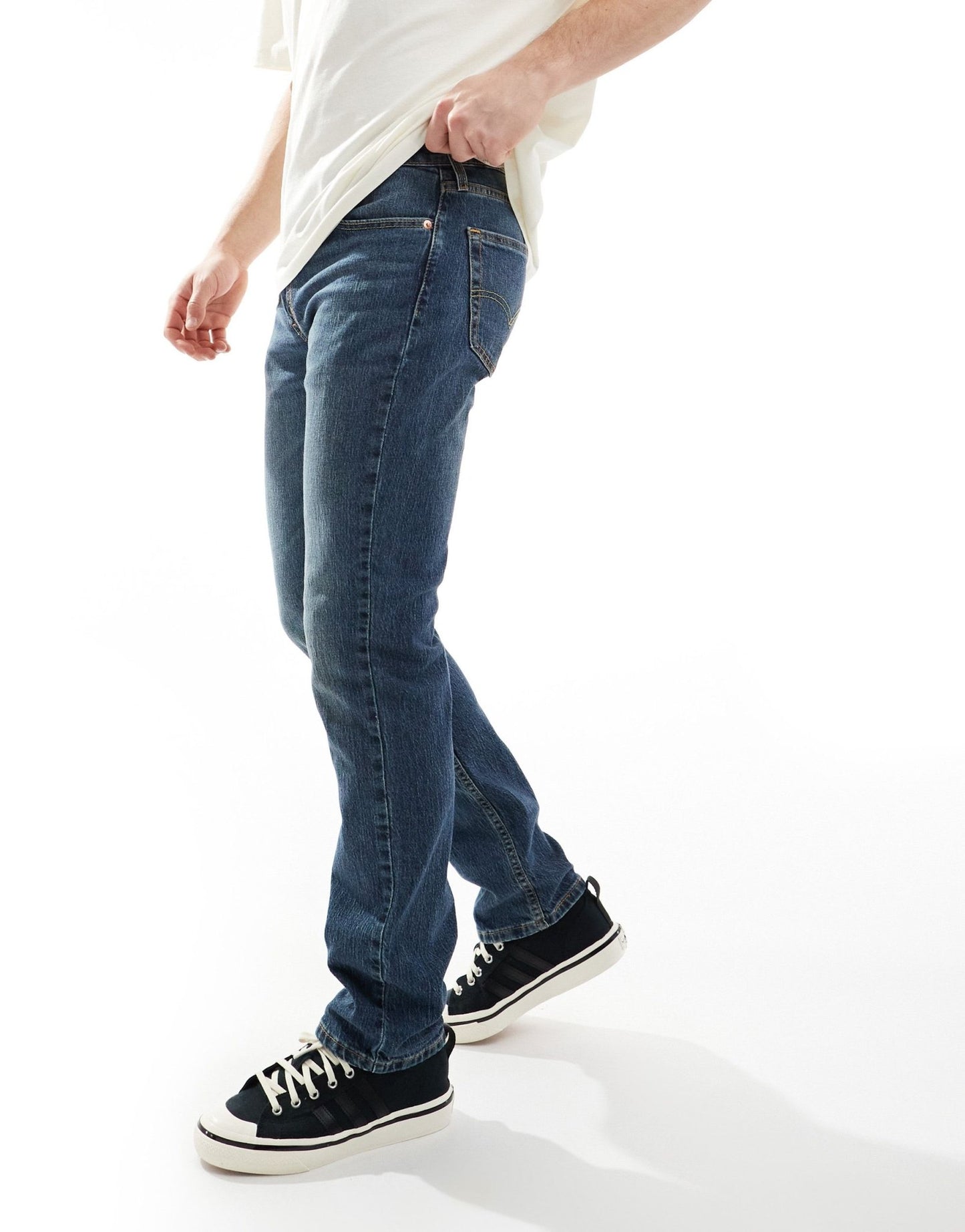 Levi's 511 slim fit performance cool denim jeans in mid blue - ASOS Sample Sale EU Store