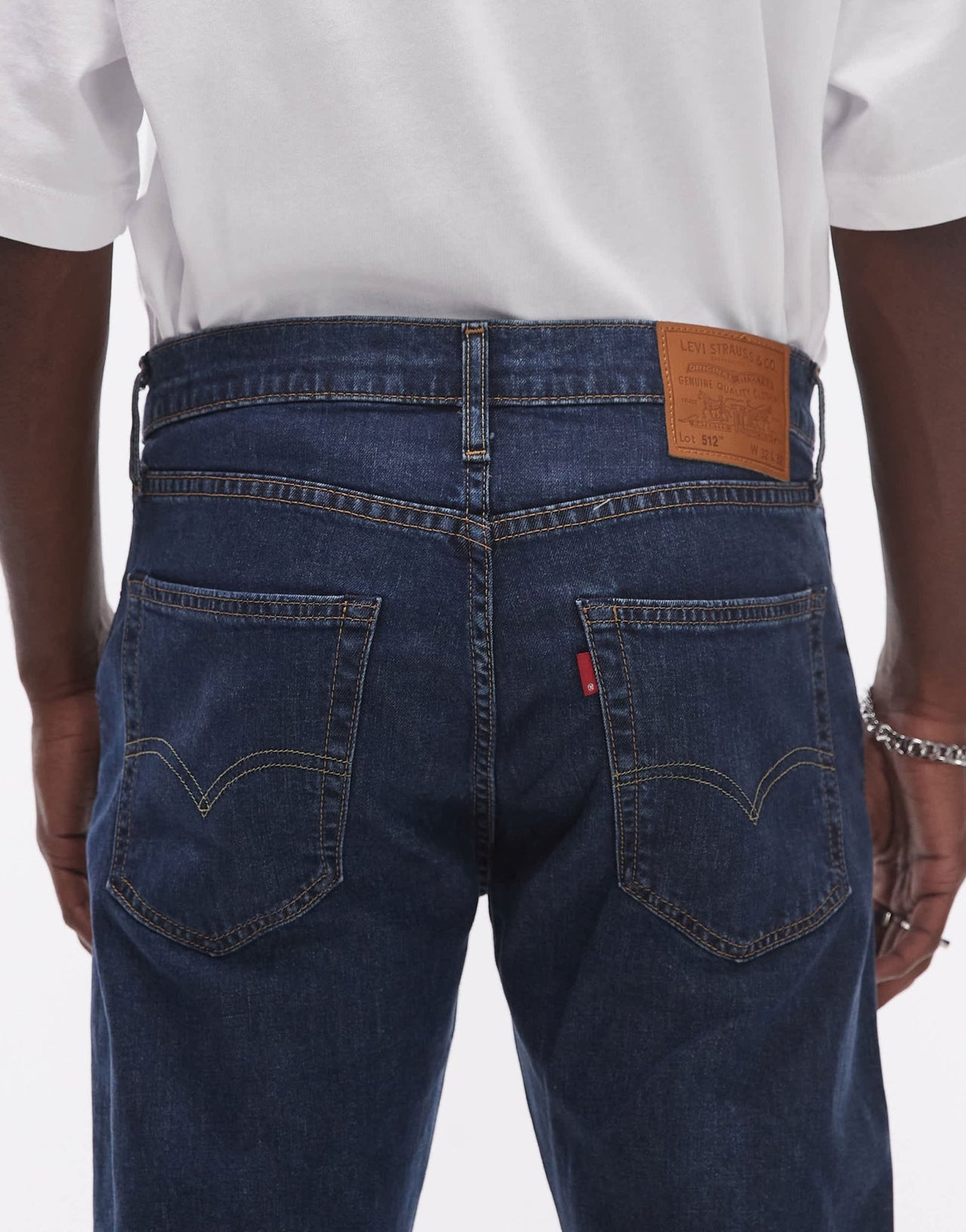 Levi's 512 slim taper jeans in dark blue - ASOS Sample Sale EU Store