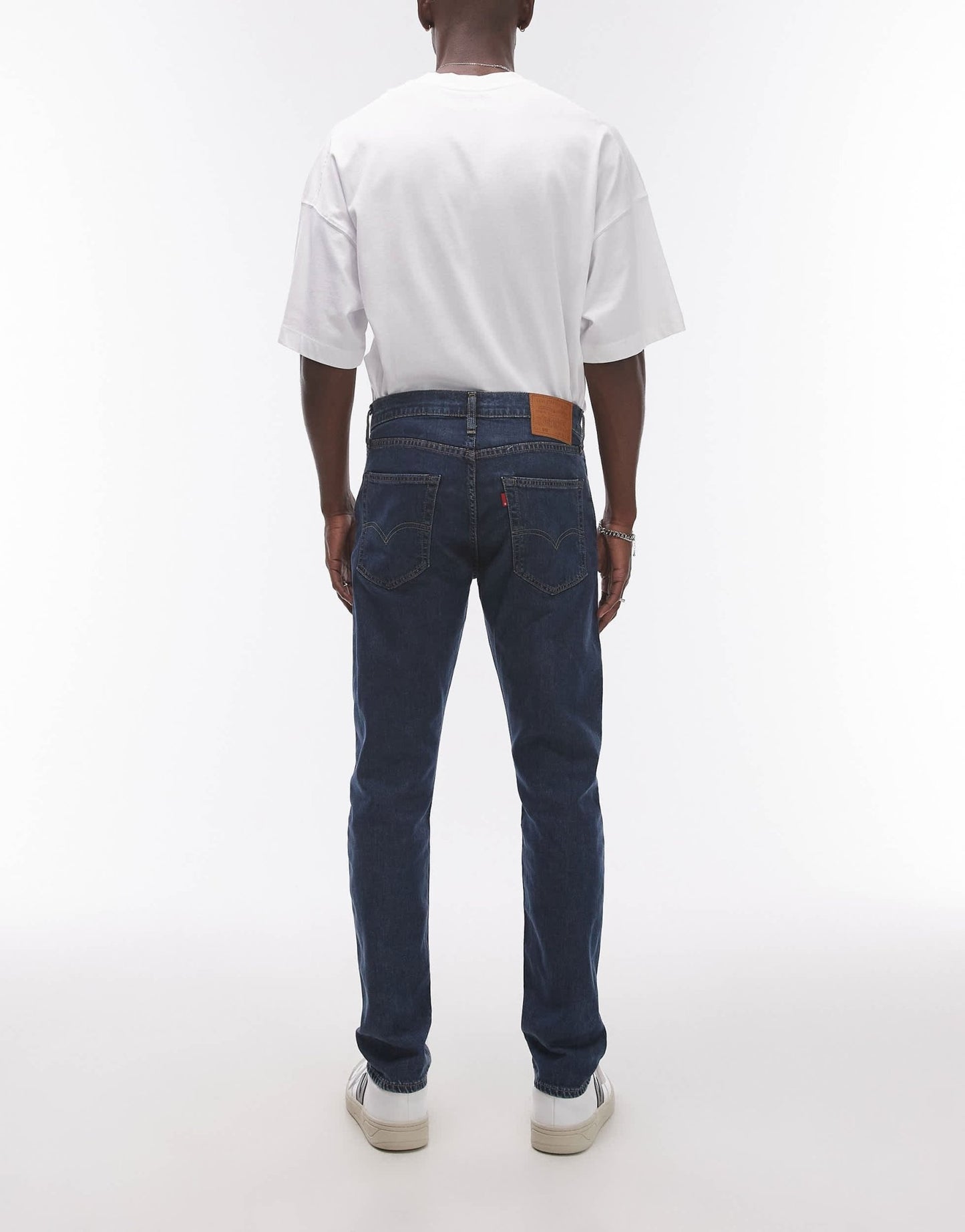 Levi's 512 slim taper jeans in dark blue - ASOS Sample Sale EU Store