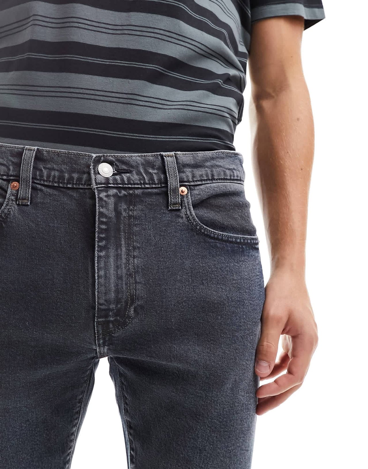 Levi's 512 slim taper jeans in dark blue wash - ASOS Sample Sale EU Store