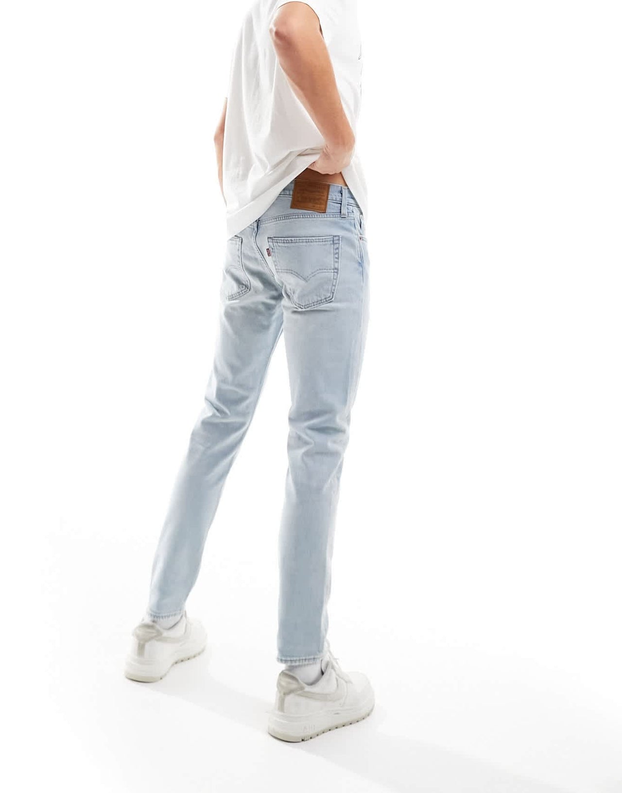 Levi's 512 slim taper jeans in light blue wash - ASOS Sample Sale EU Store