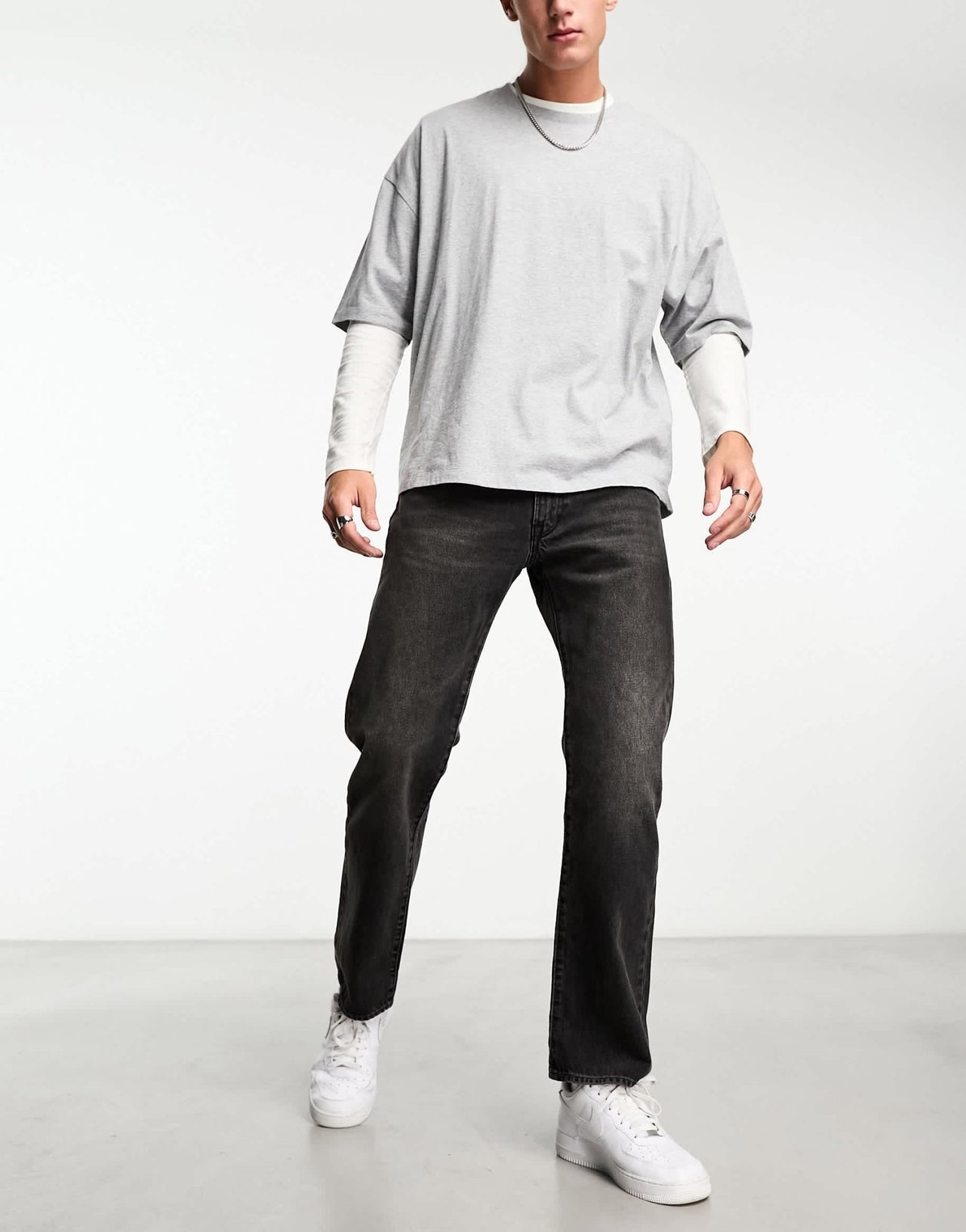 Levi's 551z authentic straight fit jeans in black wash - ASOS Sample Sale EU Store