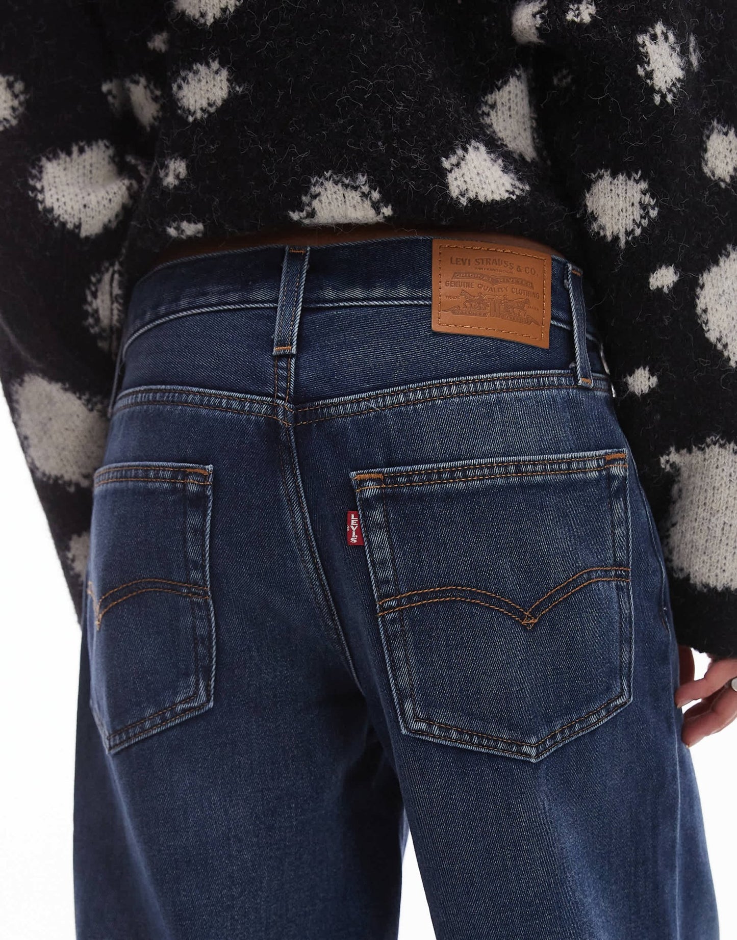 Levi's baggy dad jeans in dark blue - ASOS Sample Sale EU Store