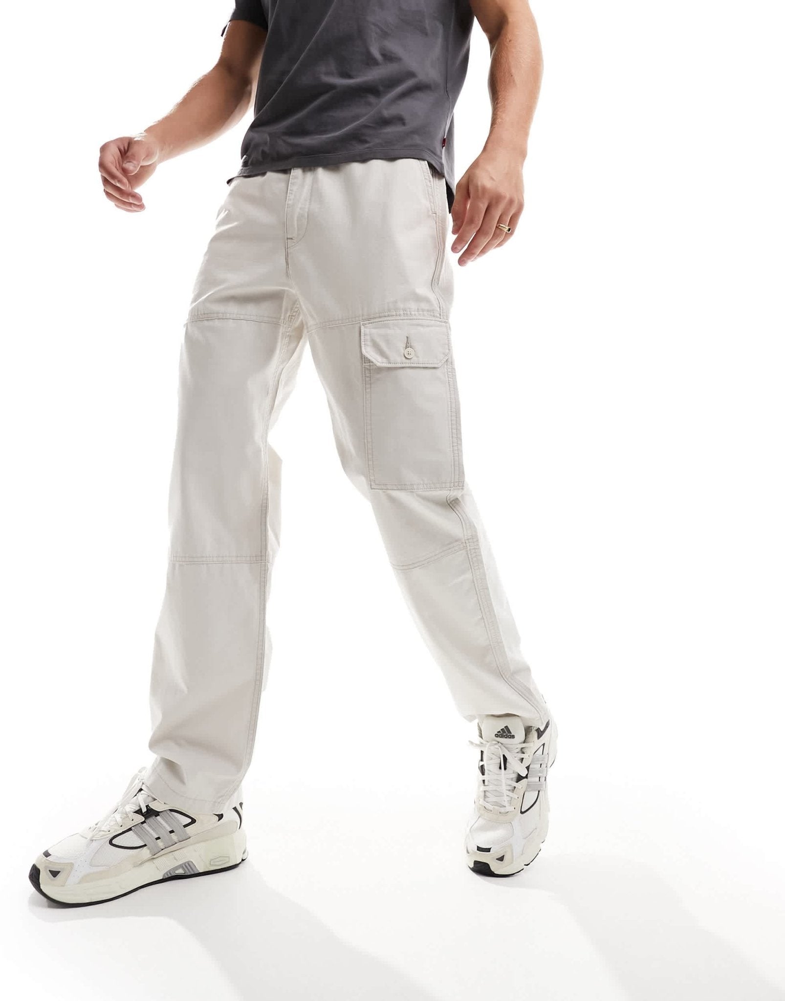 Levi's cargo trousers with pockets in cream - ASOS Sample Sale EU Store