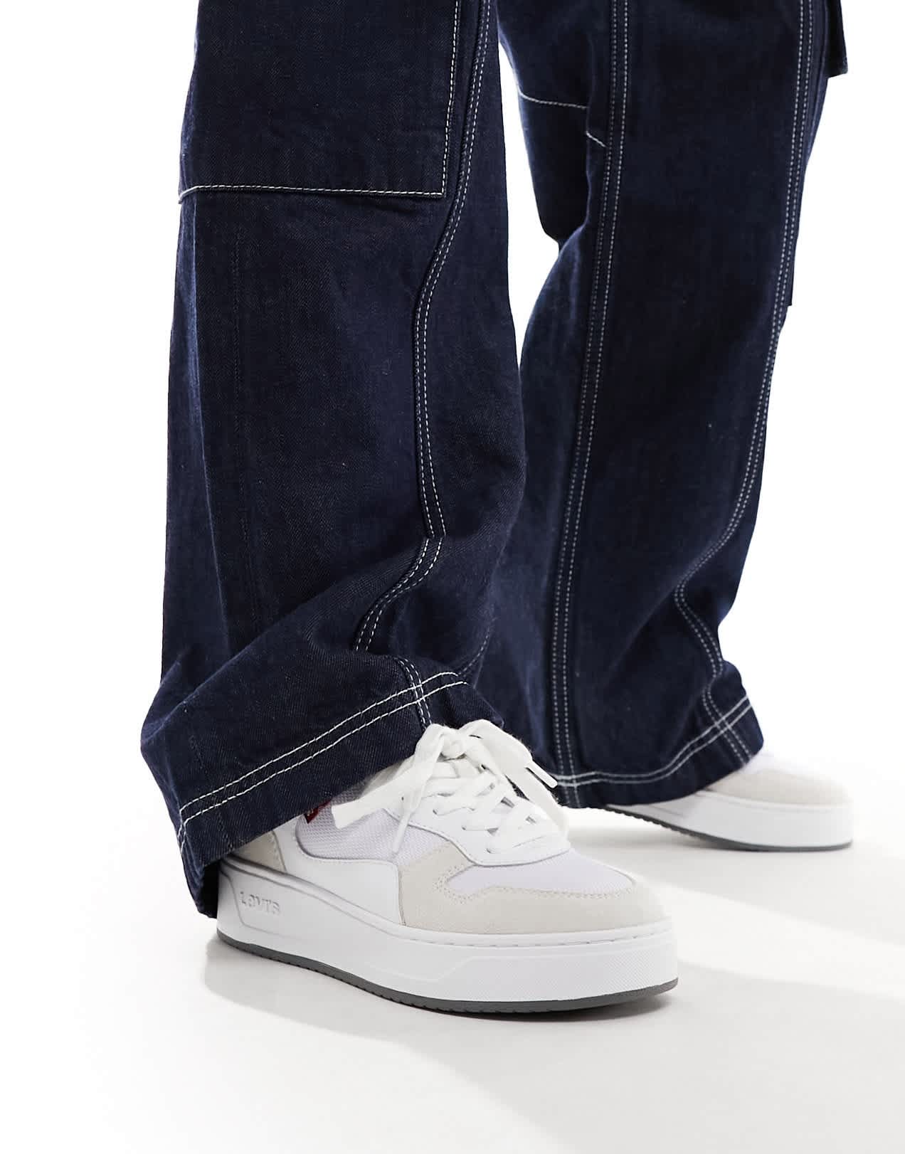 Levi's Glide leather trainer in white cream suede mix with logo - ASOS Sample Sale EU Store