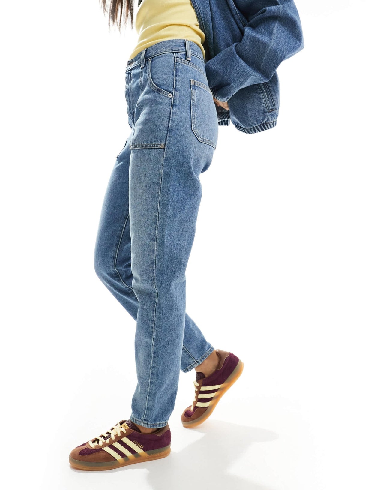 Levi's high waisted mom fit workwear jeans in mid blue - ASOS Sample Sale EU Store