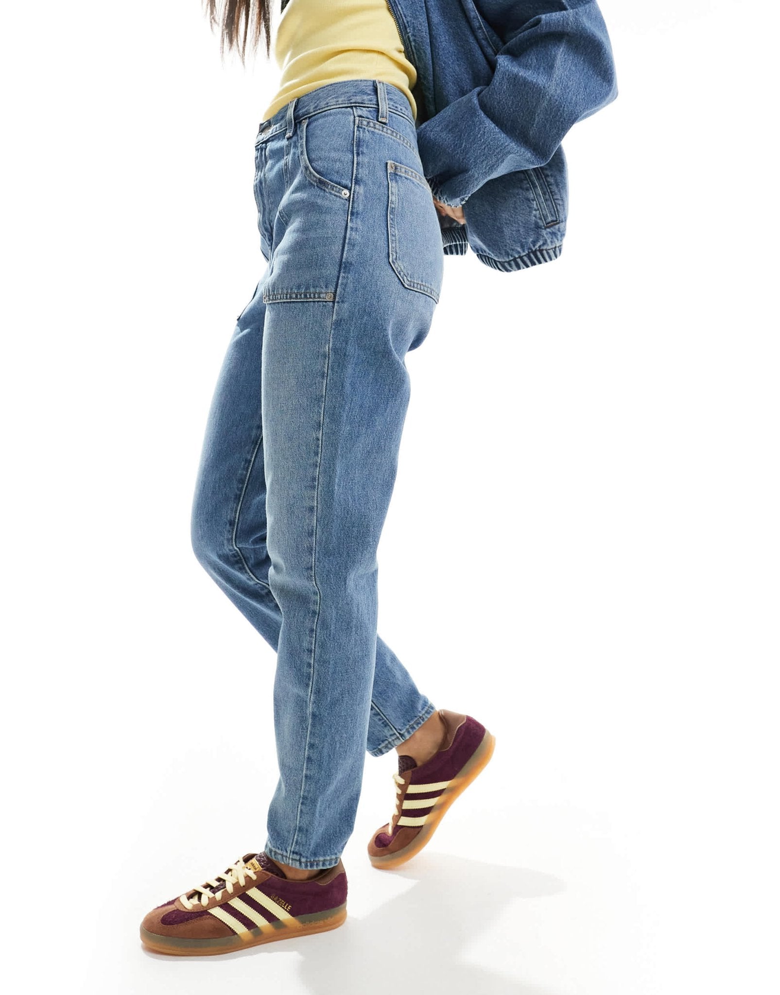 Levi's high waisted mom fit workwear jeans in mid blue - ASOS Sample Sale EU Store