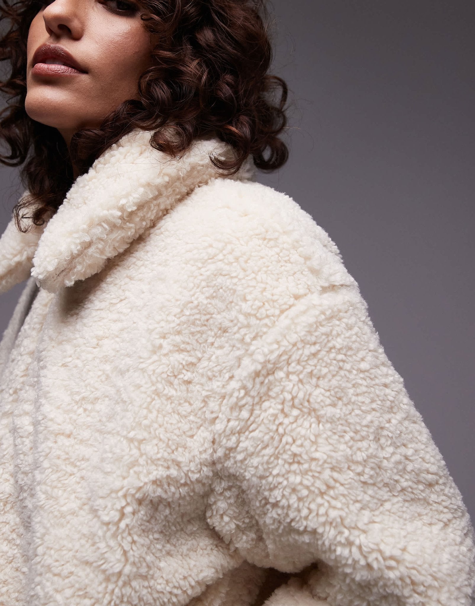 Levi's Kate sherpa zip front collar jacket relaxed fit in beige - ASOS Sample Sale EU Store