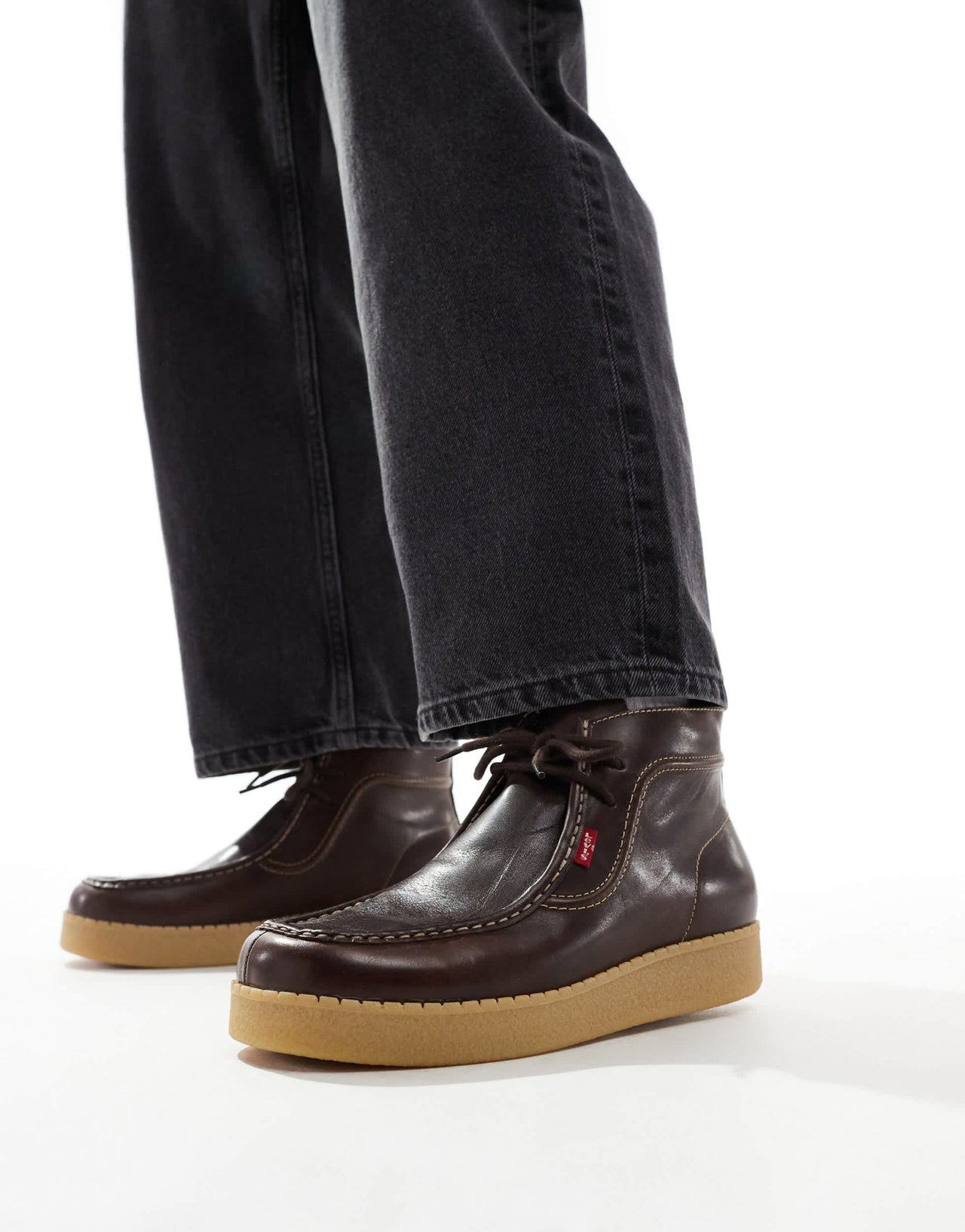 Levi's lace up leather boots with gumsole in brown - ASOS Sample Sale EU Store