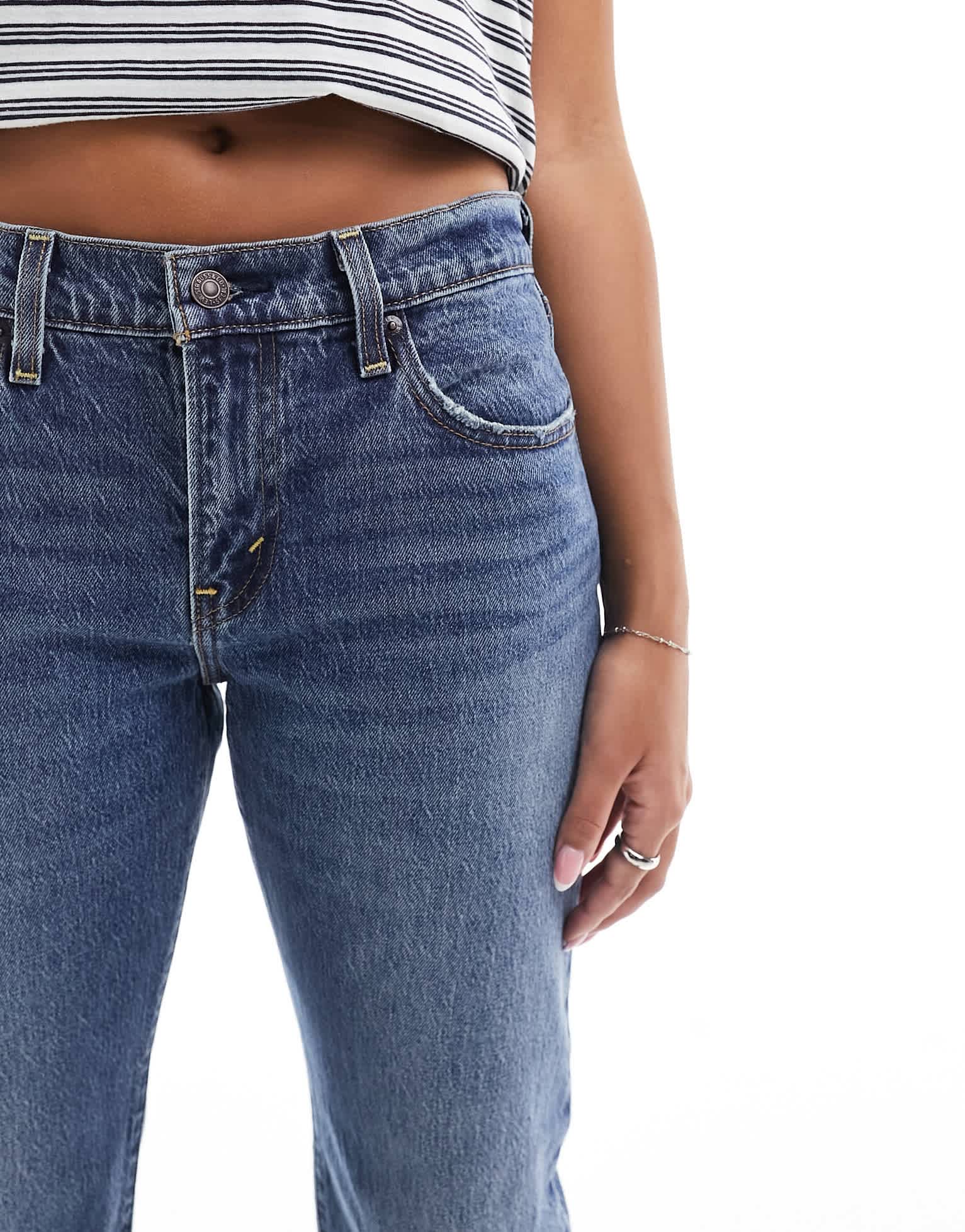 Levi's Middy straight mid - rise jeans in mid blue wash - ASOS Sample Sale EU Store